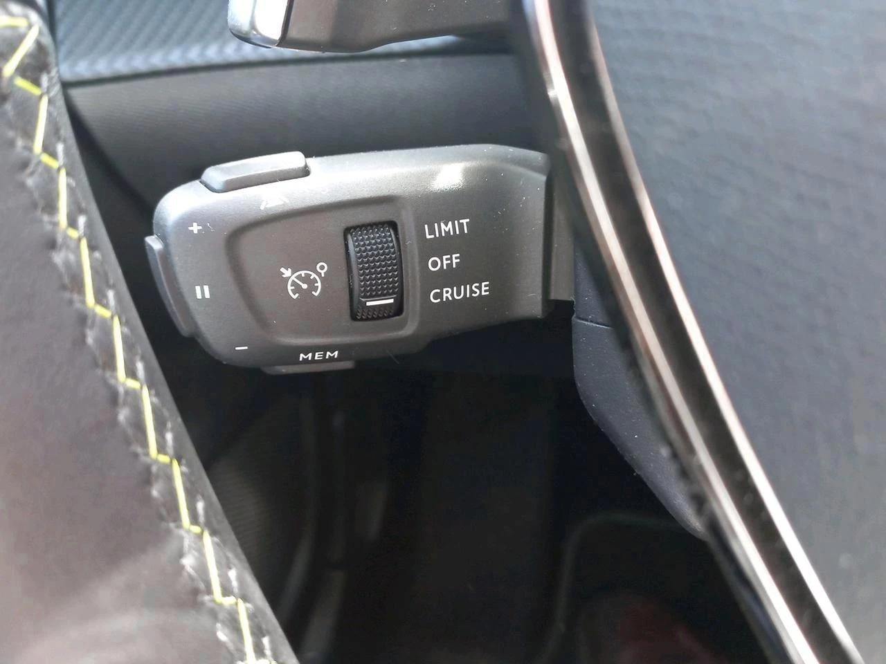 Peugeot-2008-image-14