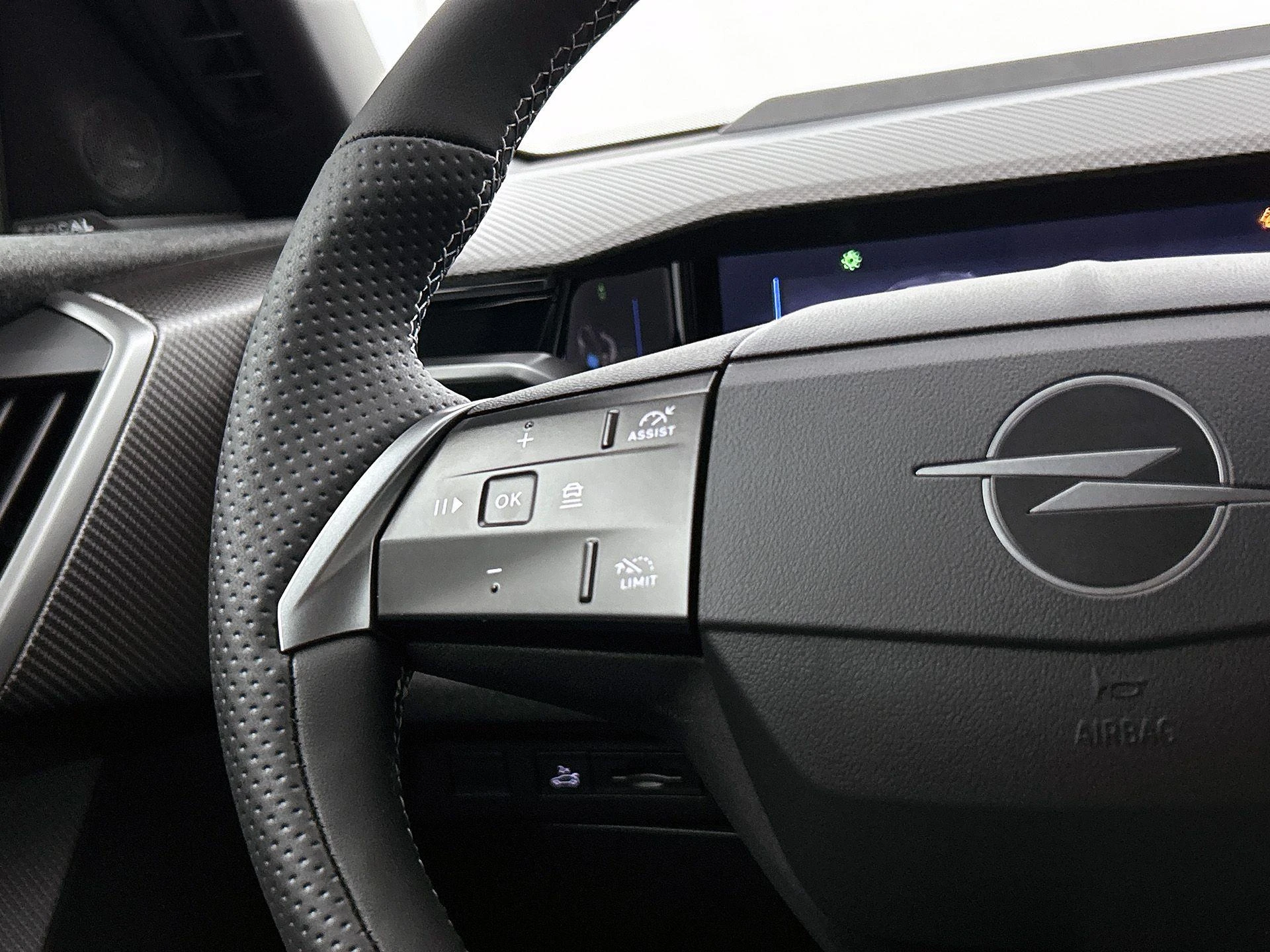 Opel-Grandland-image-5