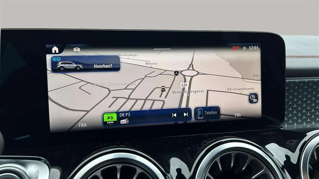 Mercedes-Benz-EQB-image-15