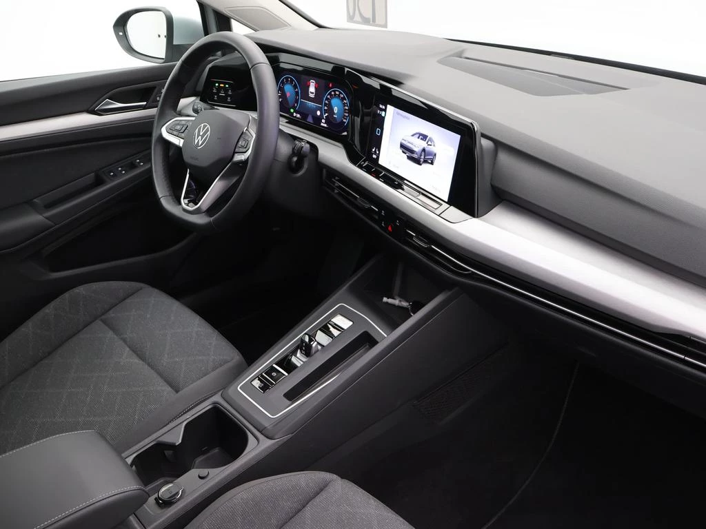 Volkswagen Golf VIII SW Golf 1.5eTSI Life 130PK *AUTOMAAT*PDC*ACC*NAVI*VIRTUAL COCKPIT*APP-CONNECT*...*