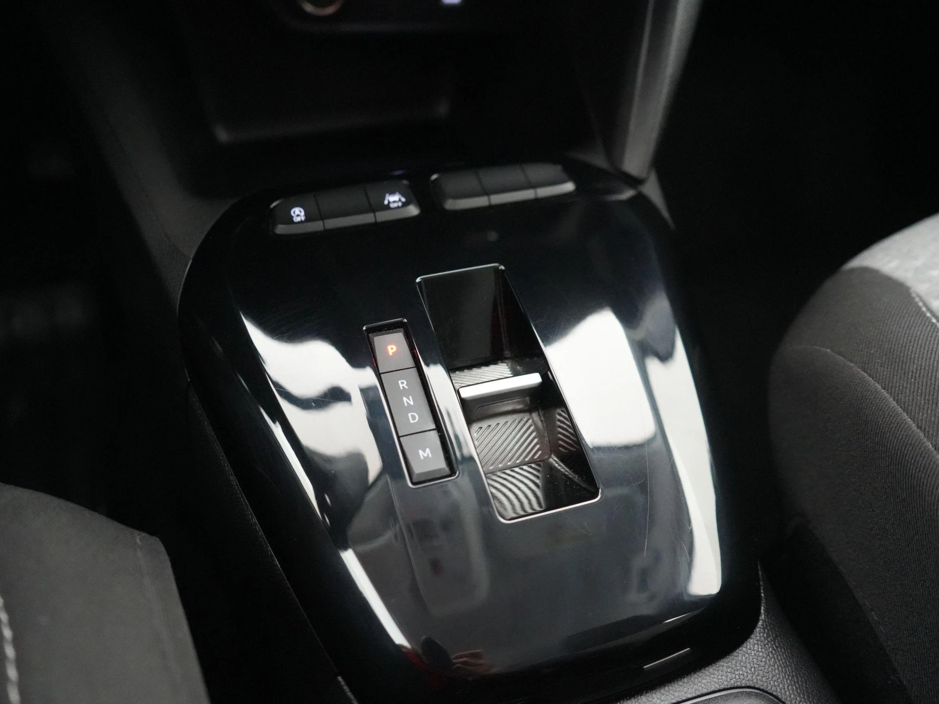 Opel-Corsa-image-9