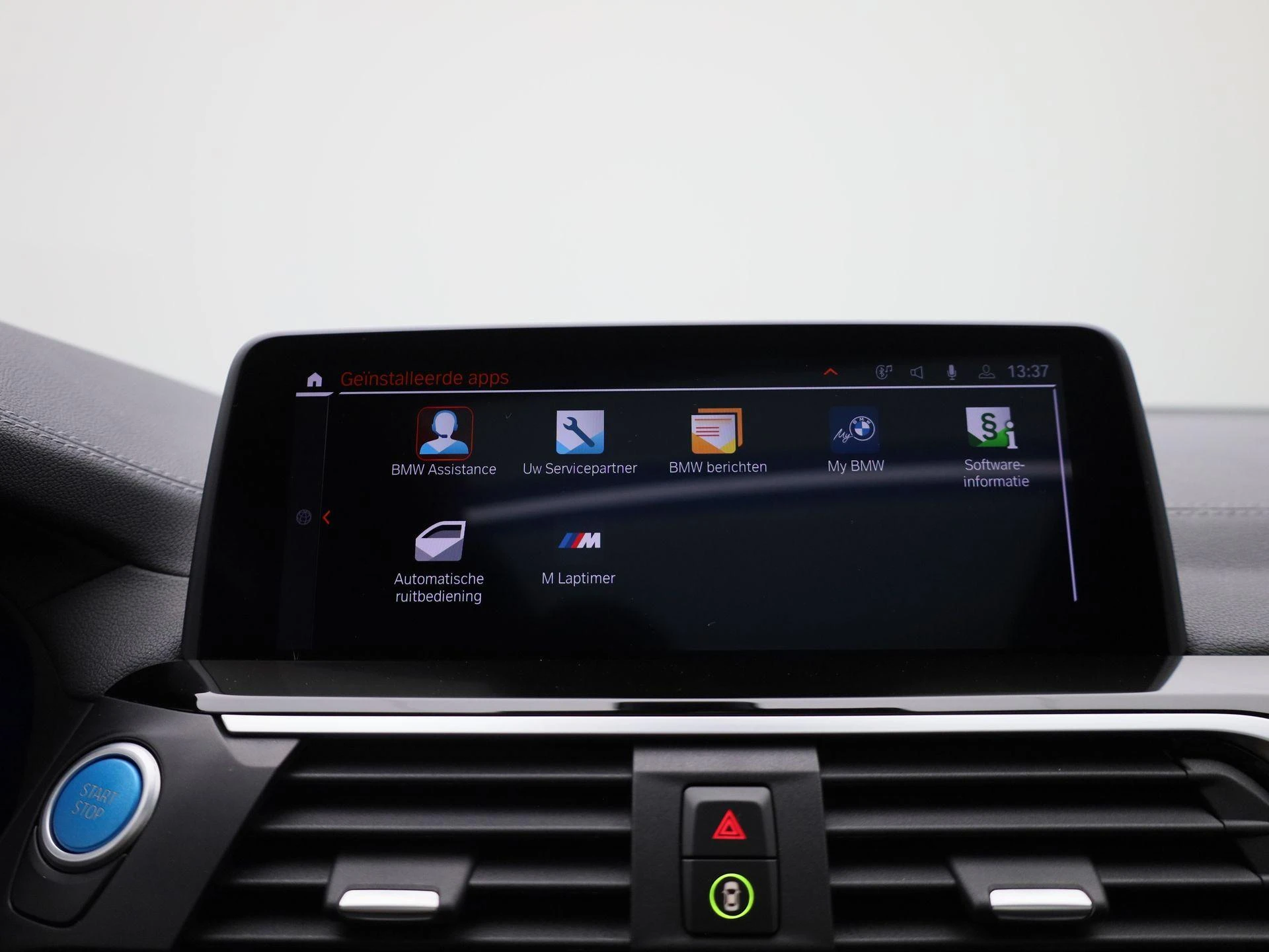 BMW-iX3-image-25