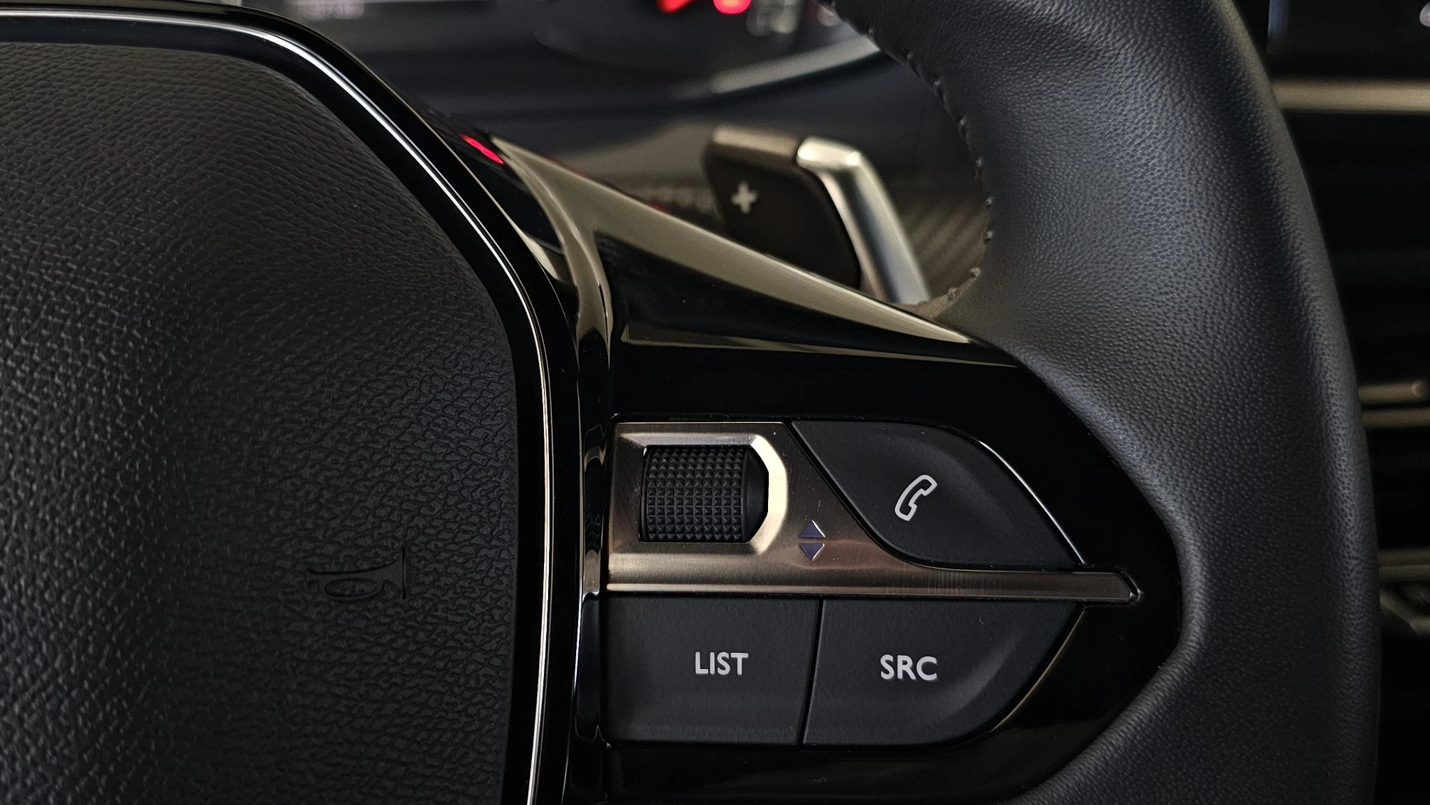 Peugeot-2008-image-13