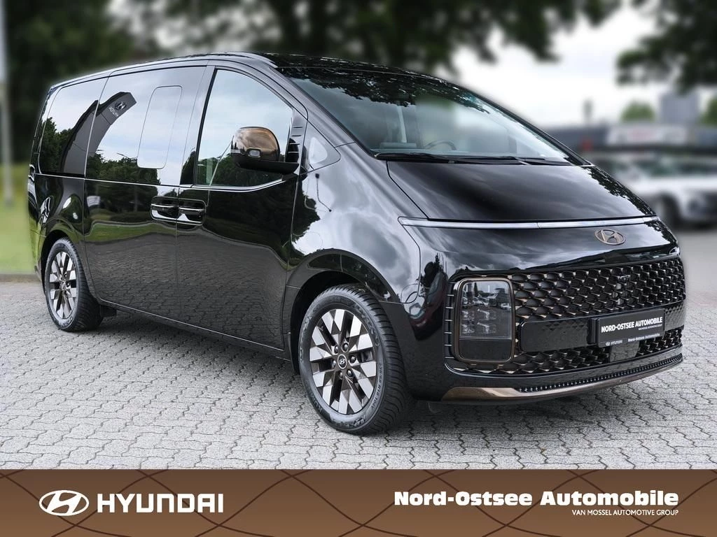 Hyundai Staria 2.2 CRDi SIGNATURE PARK-PAKET SOUND BOSE