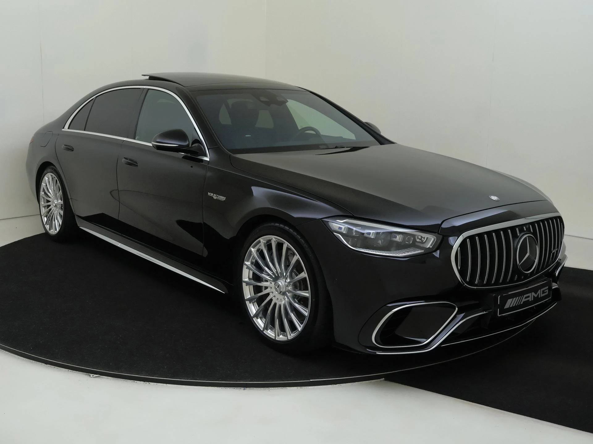 Mercedes-Benz-S-Klasse-image-6