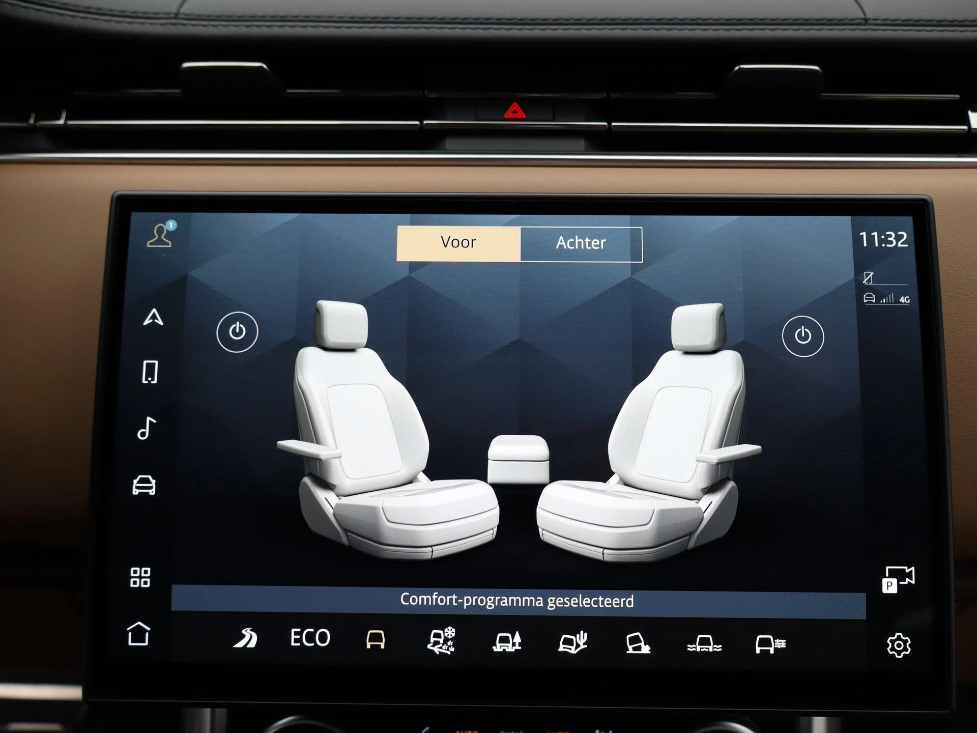 Land Rover-Range Rover-image-18