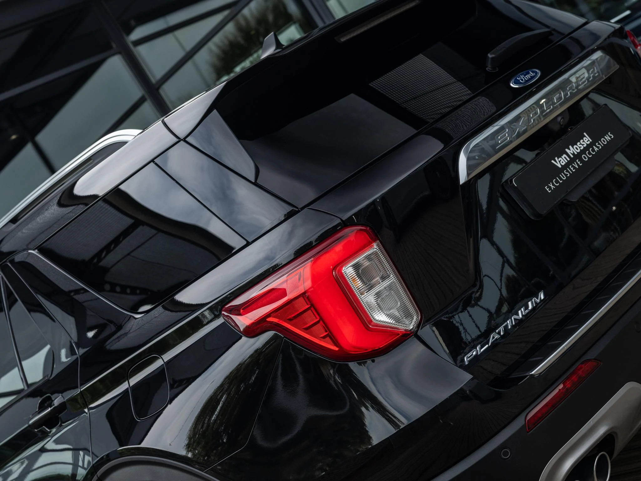 Ford-Explorer-image-41