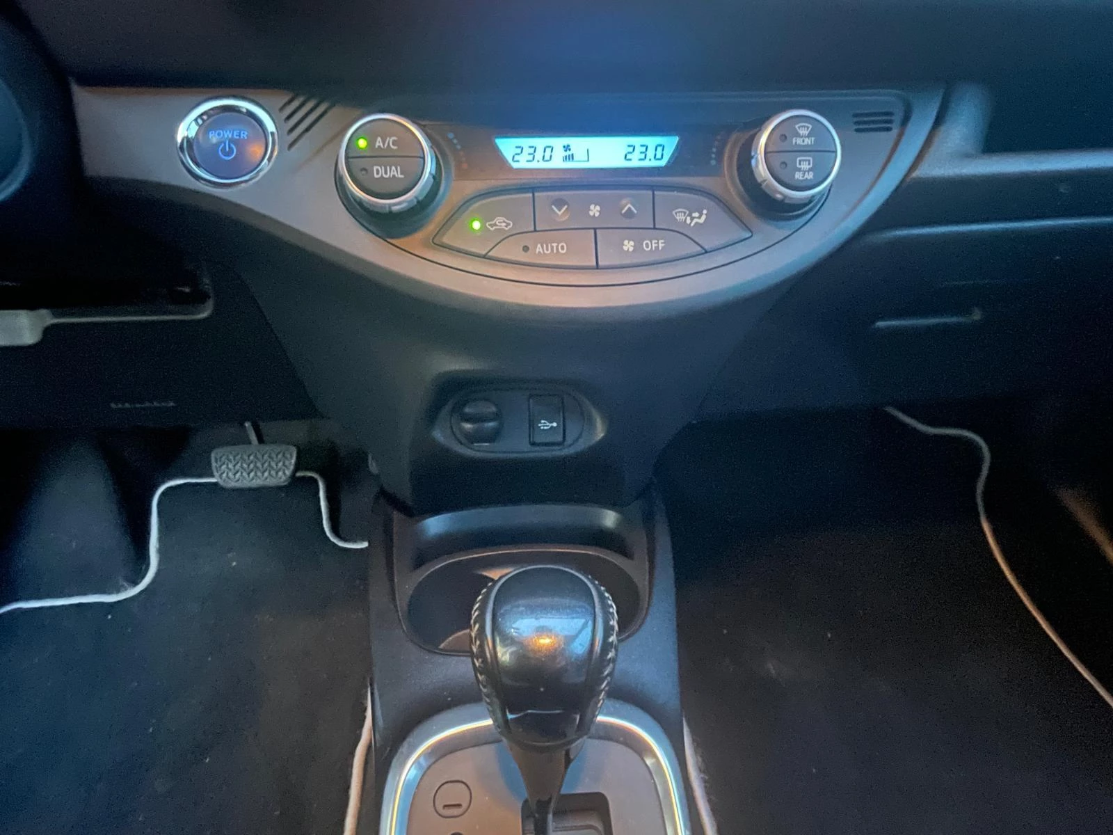 Toyota-Yaris-image-17