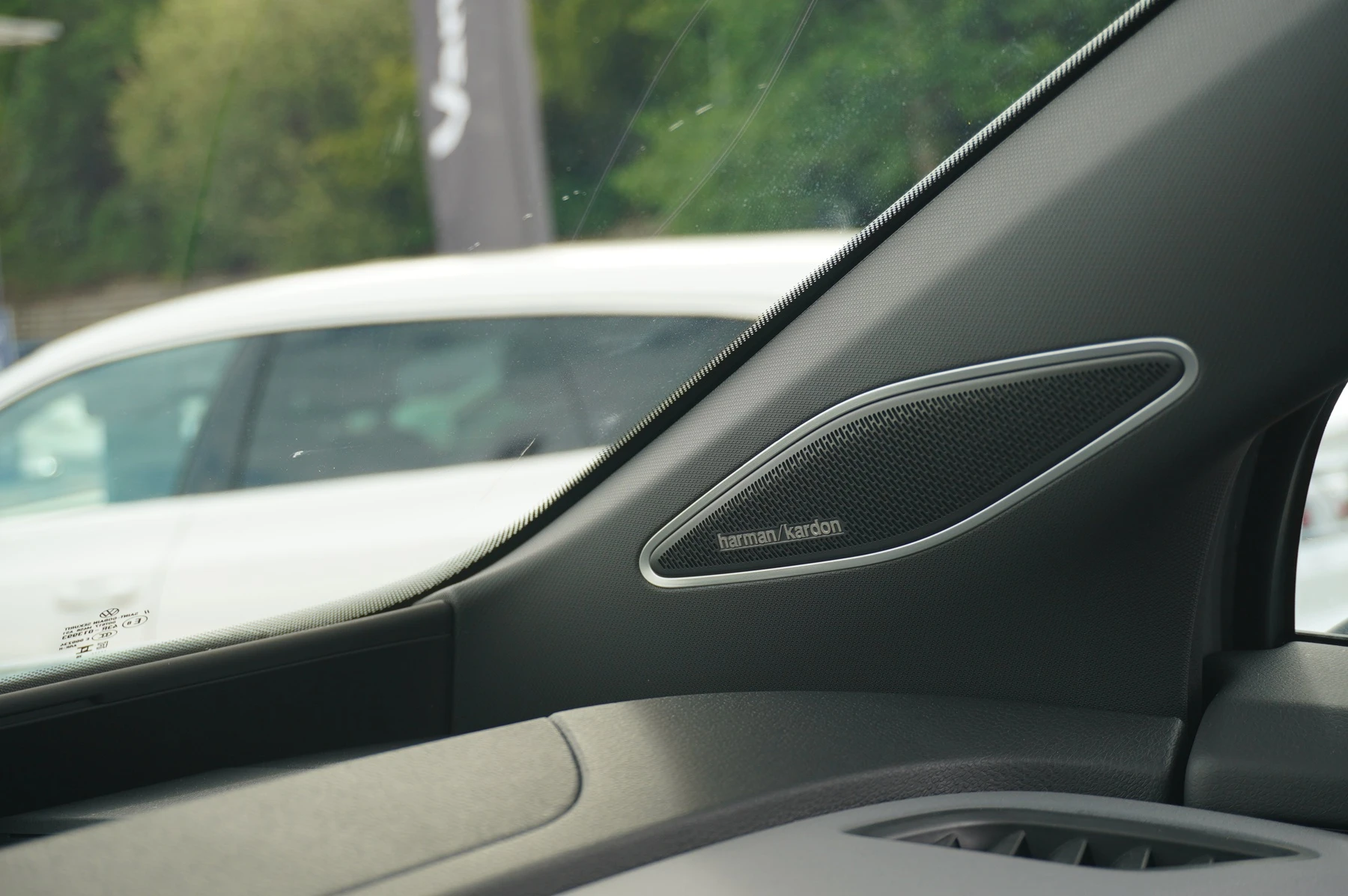 Volkswagen-ID.5-image-37