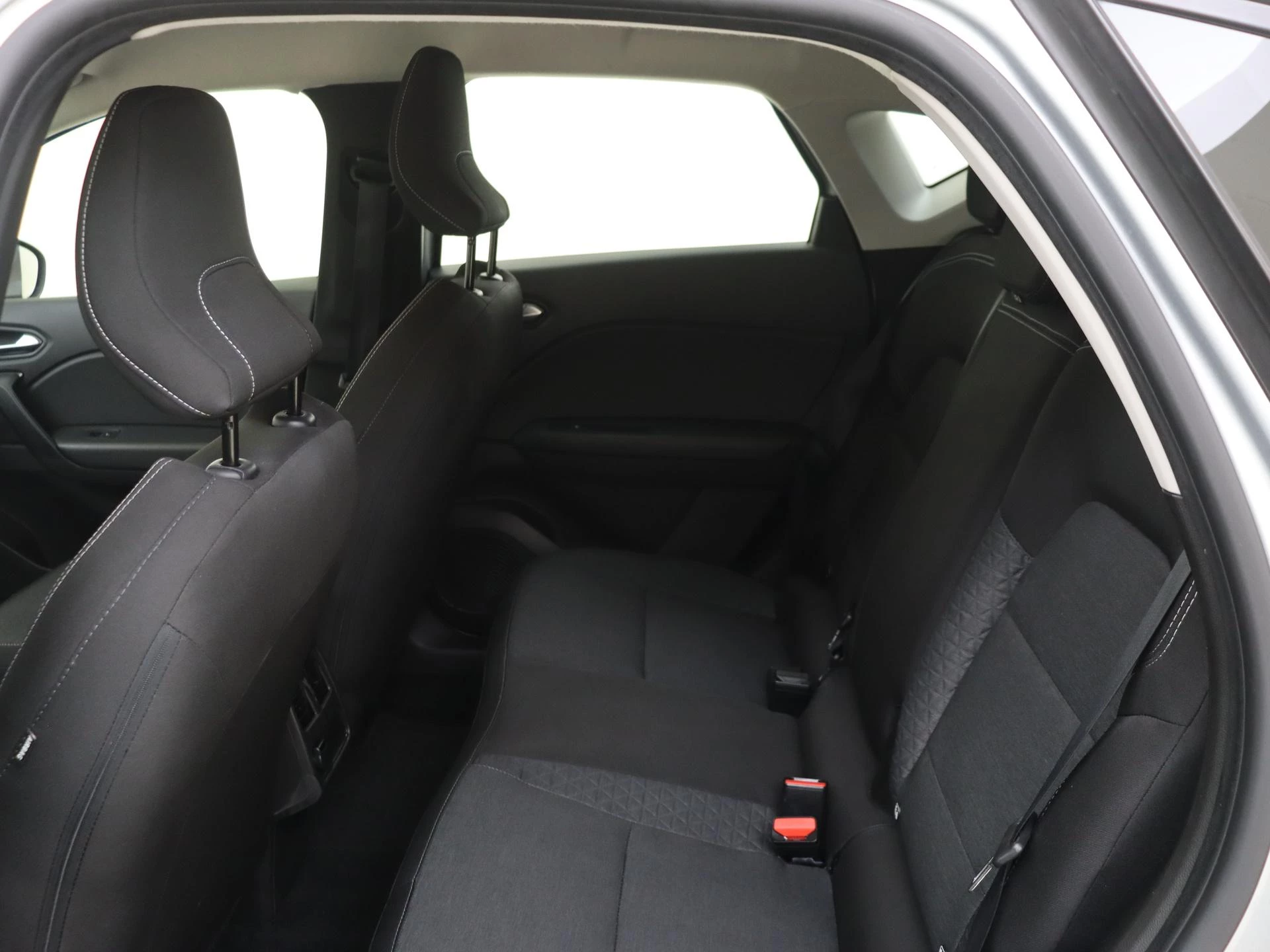 Renault-Captur-image-12