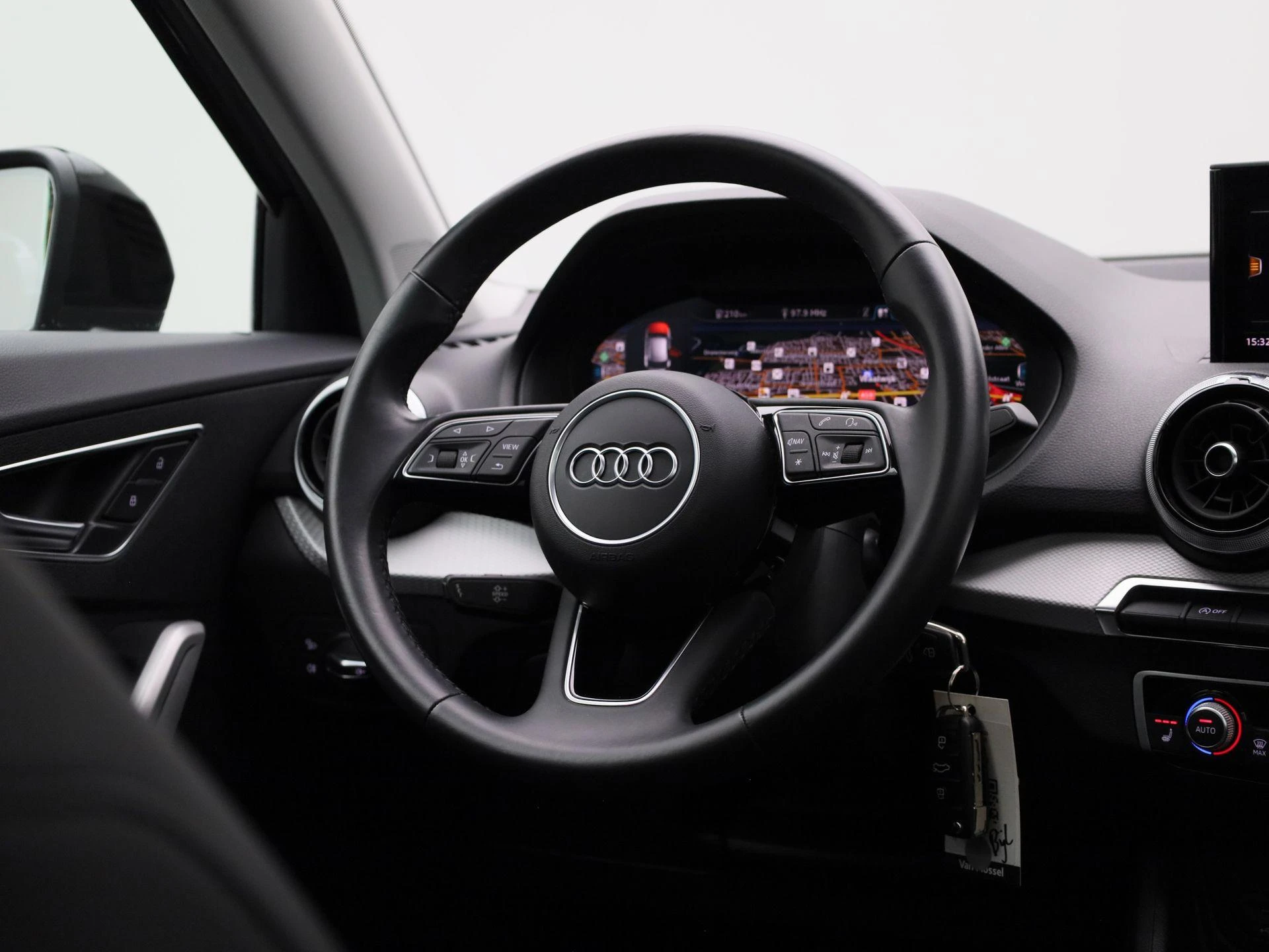 Audi-Q2-image-39