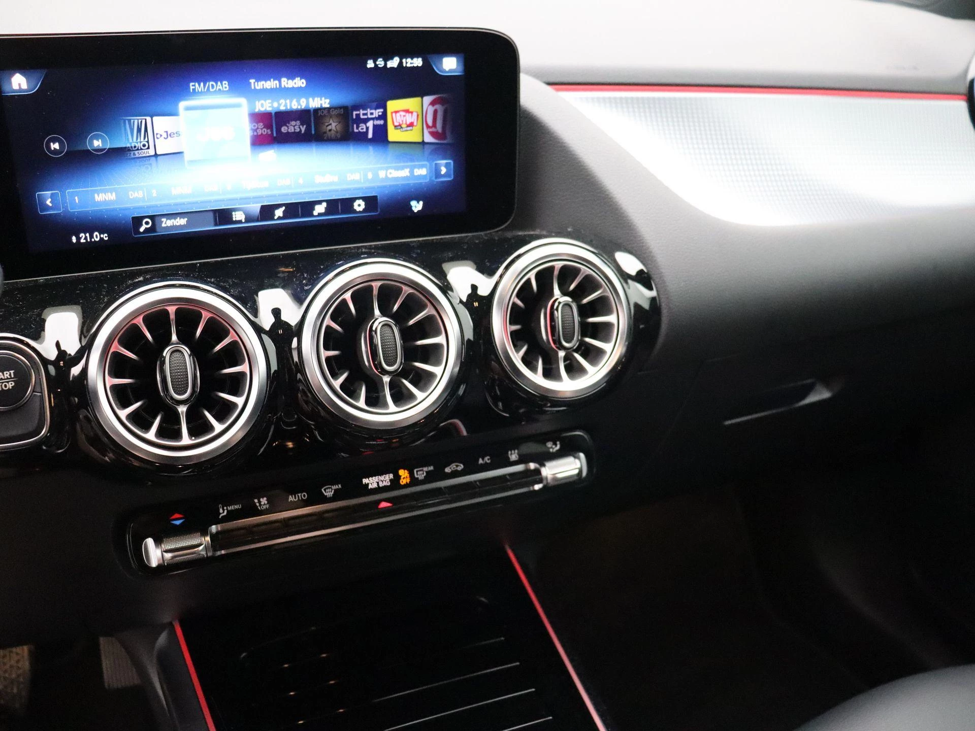 Mercedes-Benz EQA 250 Business Line