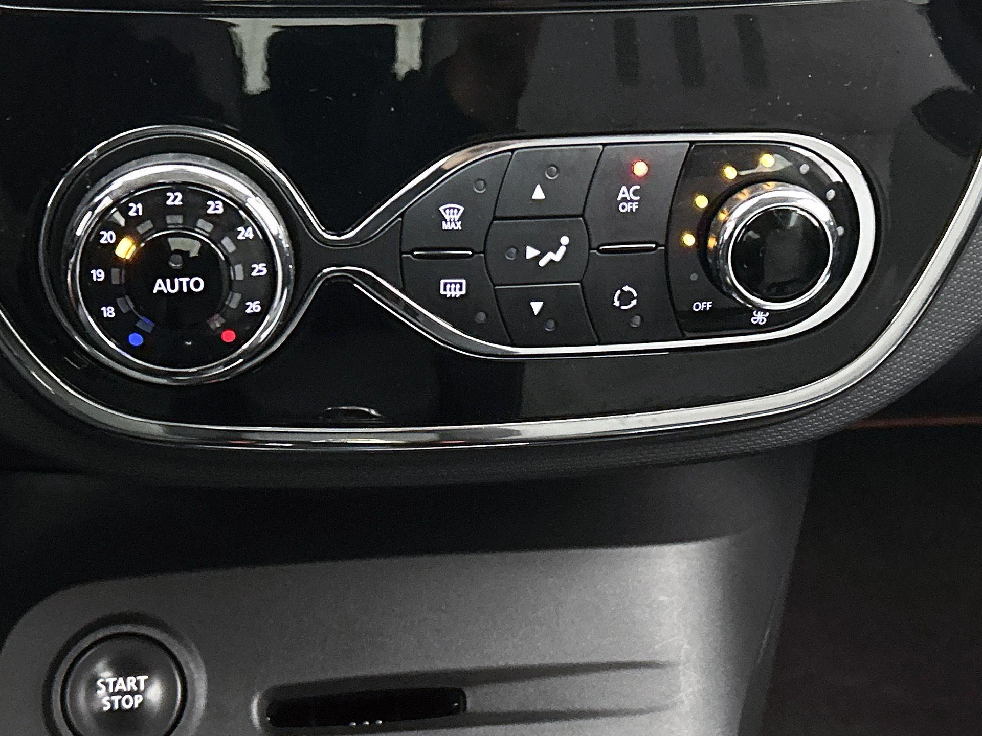 Renault-Captur-image-17