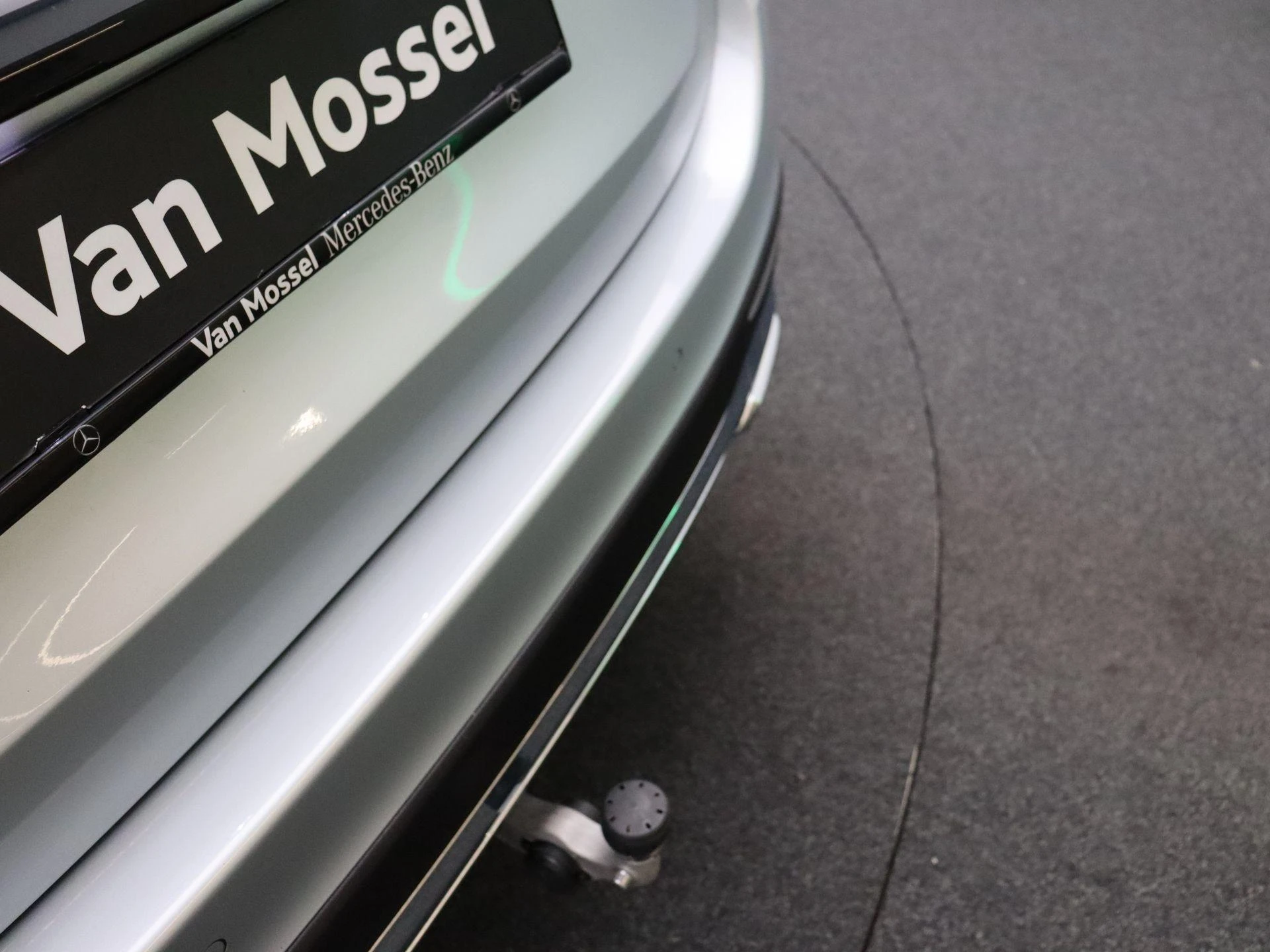 Mercedes-Benz-GLC-image-27