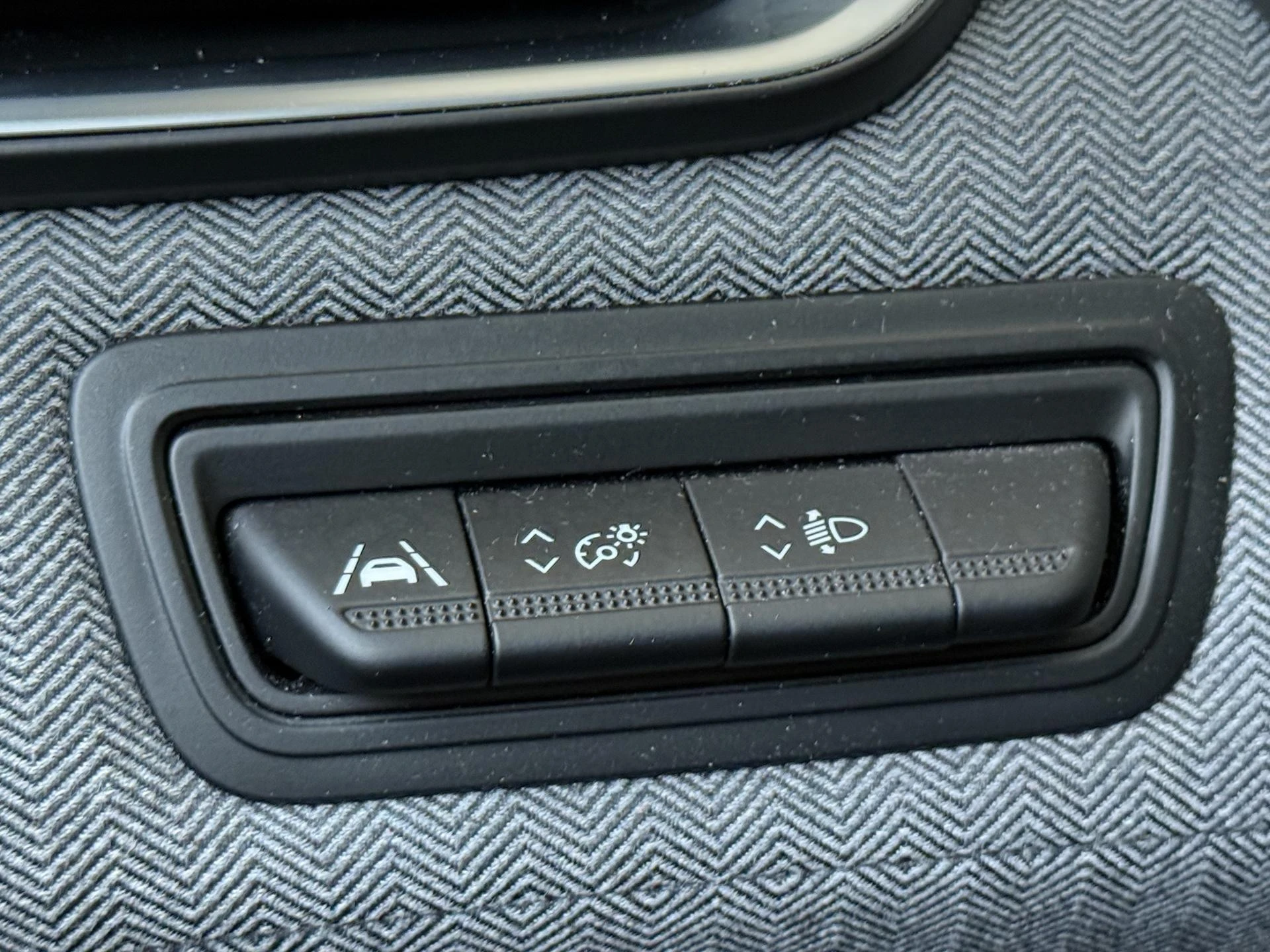 Renault-Clio-image-21