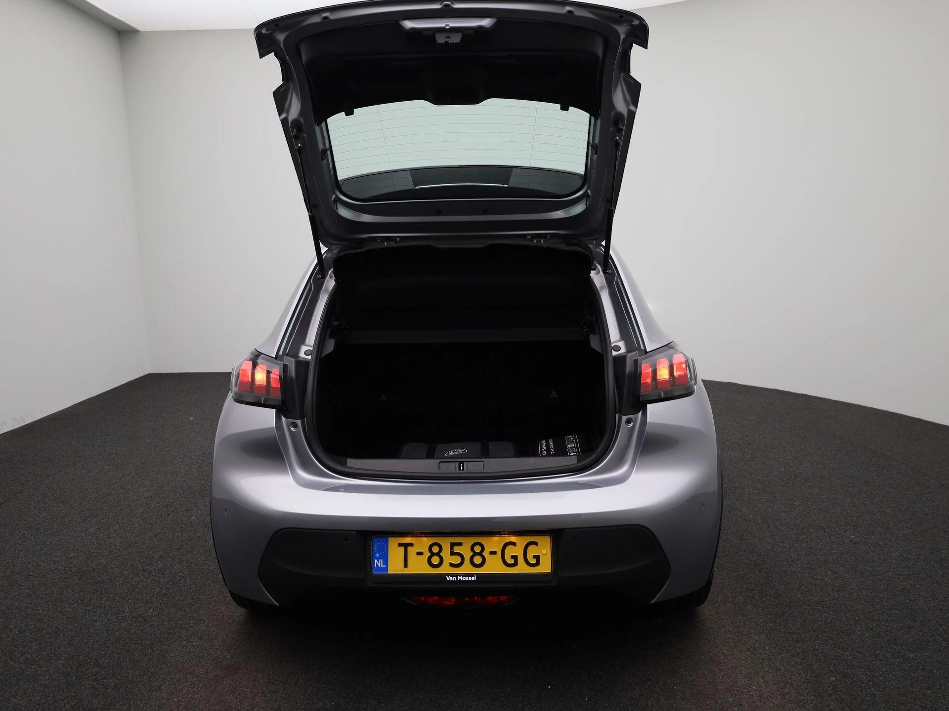 Peugeot e-208 EV Active Pack 50 kWh