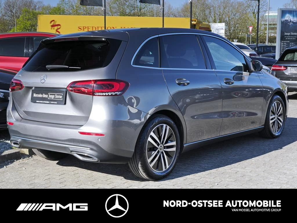 Mercedes-Benz B-Klasse 220 d PROGRESSIVE NAVI AHK 360 SITZH MULTIBEAM Progressive