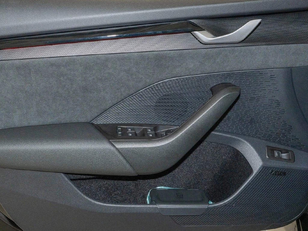 Škoda Octavia Combi 2,0 TSI DSG RS