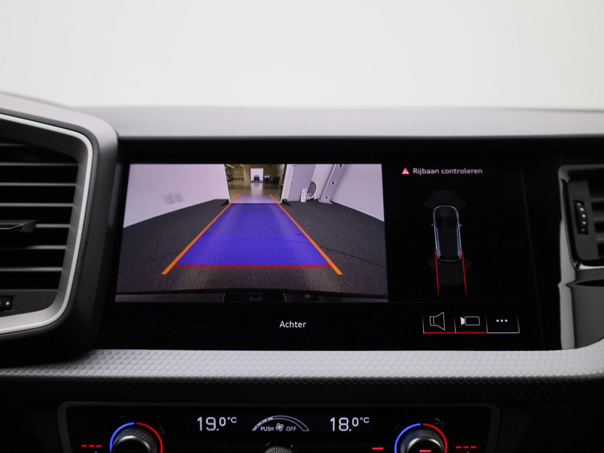 Audi-A1-image-29