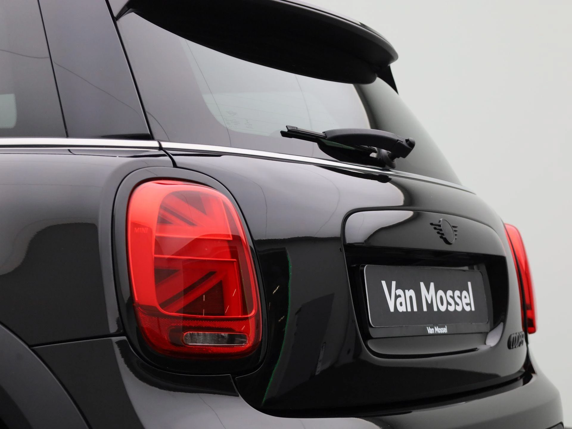MINI-Cooper-image-36