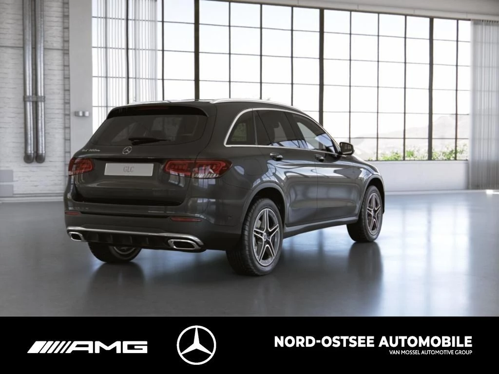 Mercedes-Benz GLC 300 de 4M AMG PANO 360 TOTWINKEL SPUR LED AMG LineX254 GLC 300 de 4M AMG PANO 360 TOTWINKEL SPUR LED AMG Line