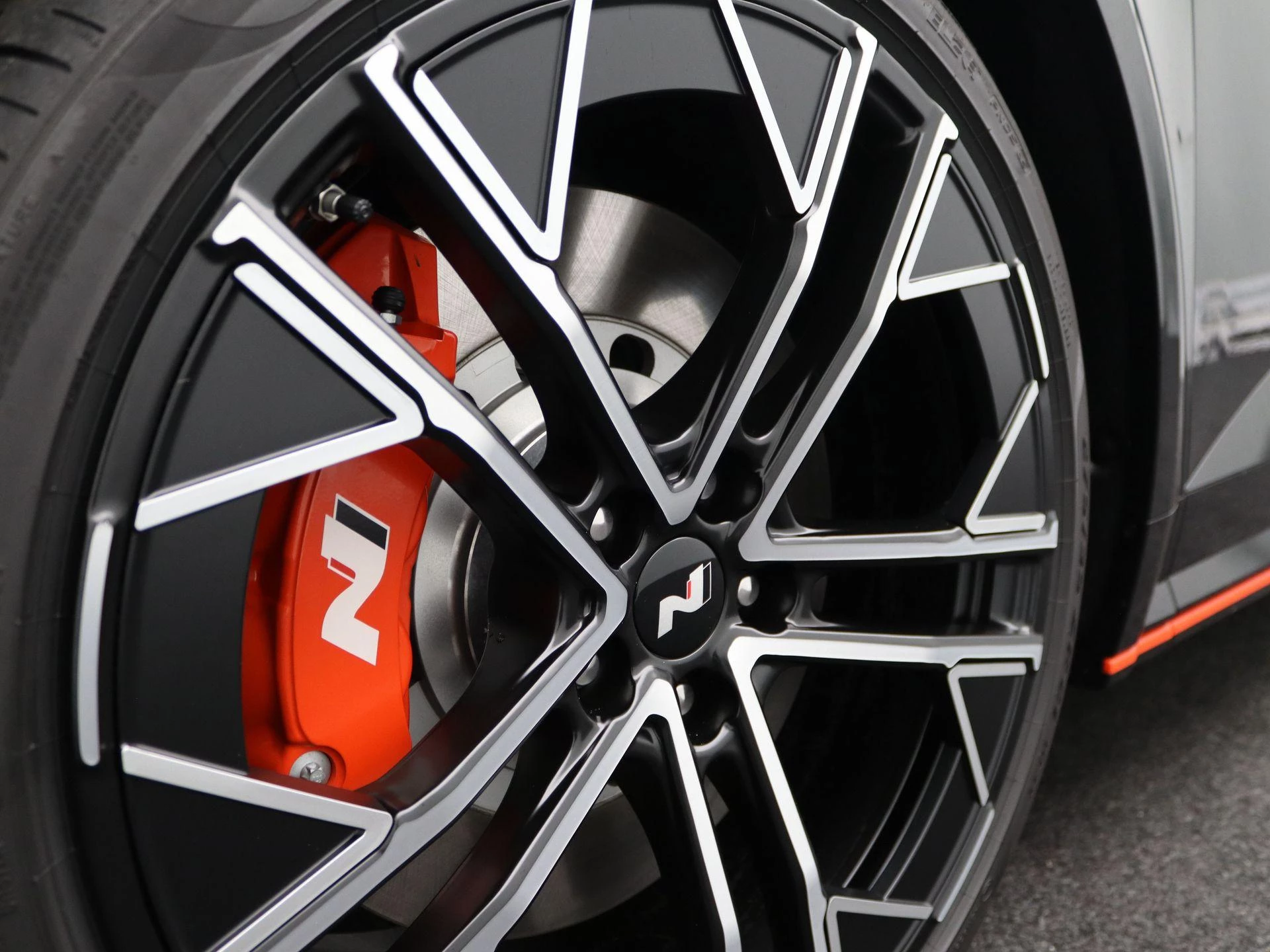 Hyundai-IONIQ 5-image-43