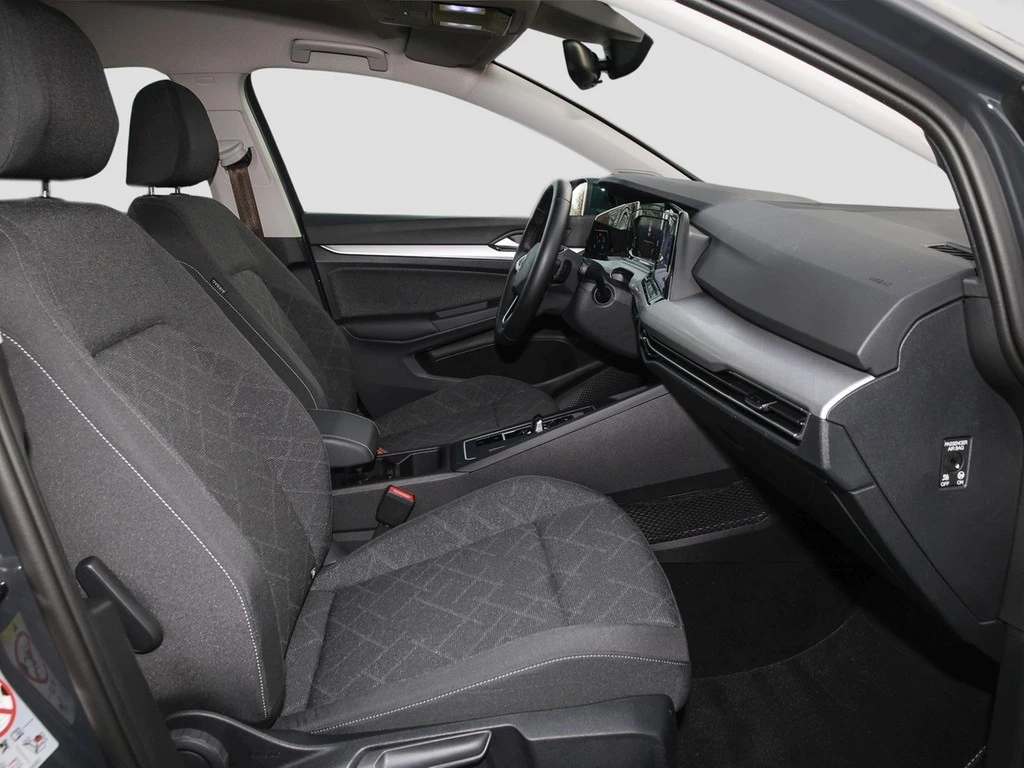 Volkswagen Golf VIII Variant 1,5 eTSI DSG Life,AHK,LED,ACC Lenkrad/Sitzheizung,Climatronic,App Connect