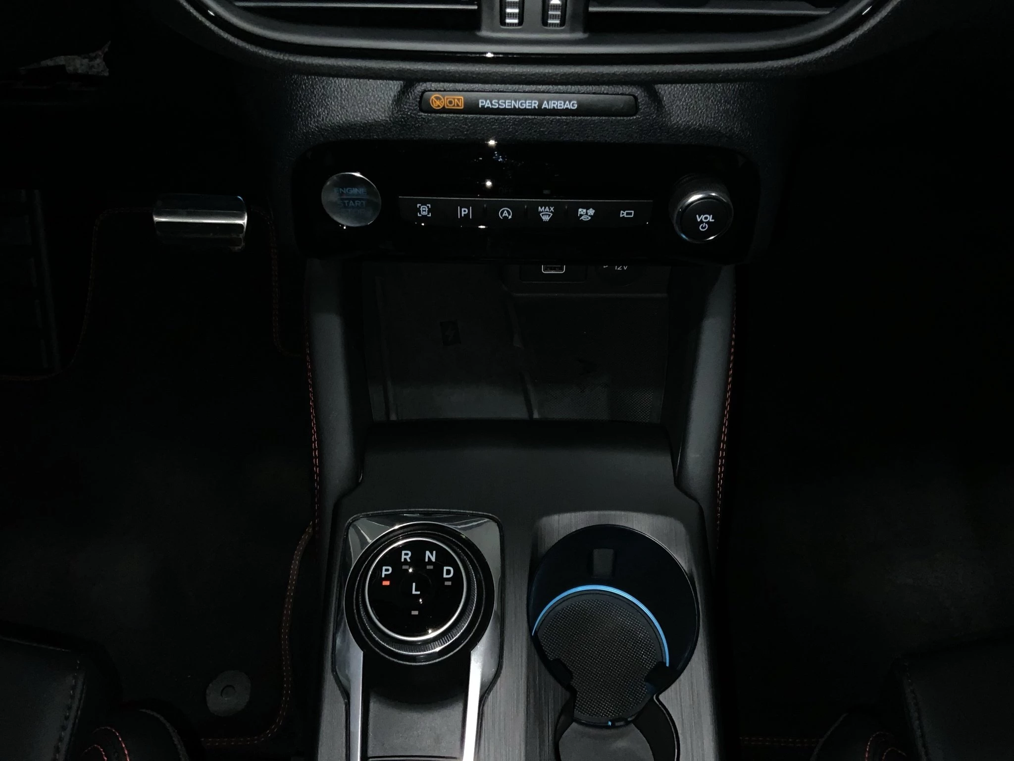 Ford Kuga ST-Line X Aut.*360GRAD*LED-MATRIX*NAVI*GRA*WINTER-PKT.