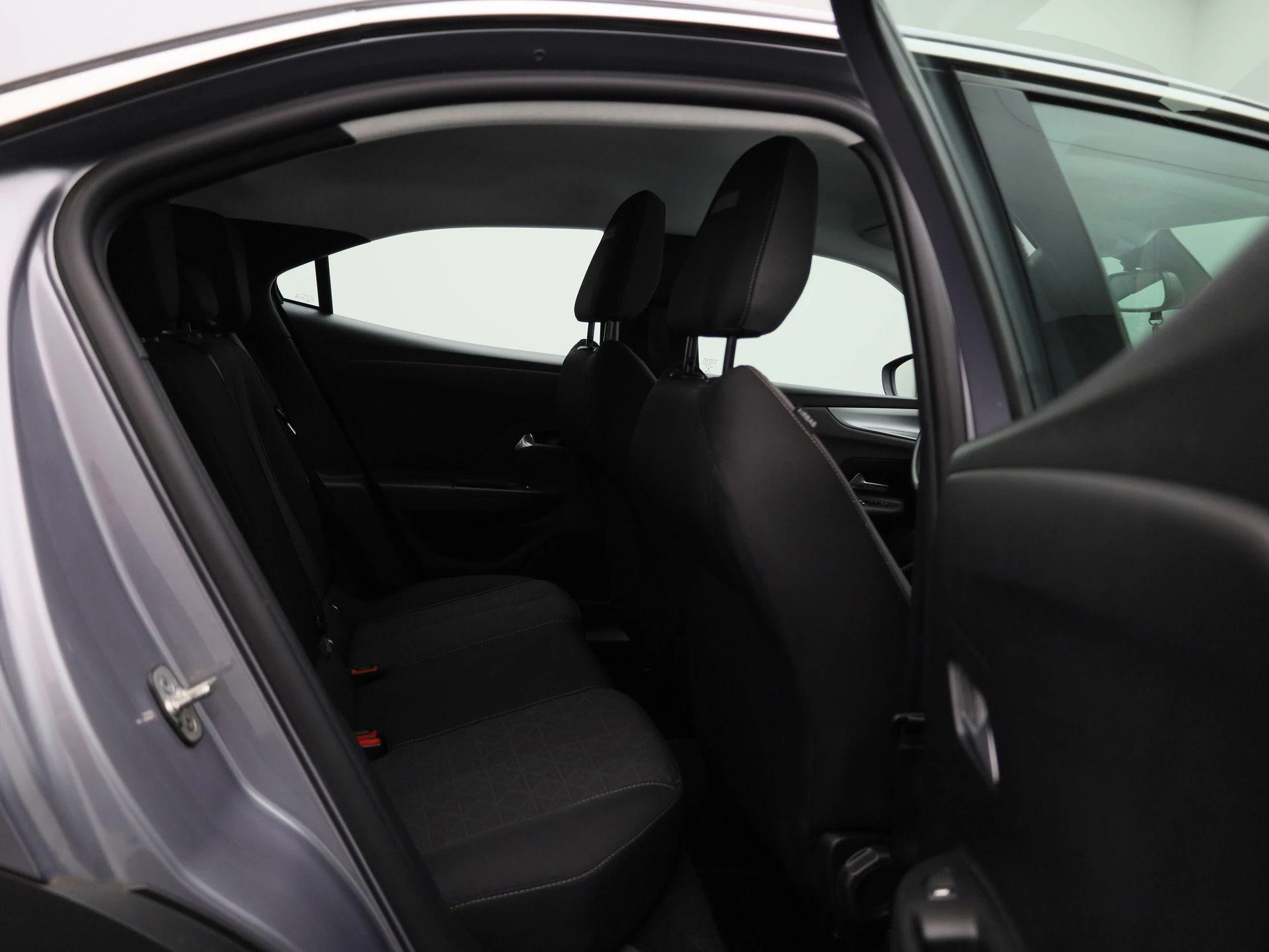 Opel-Mokka-e-image-34