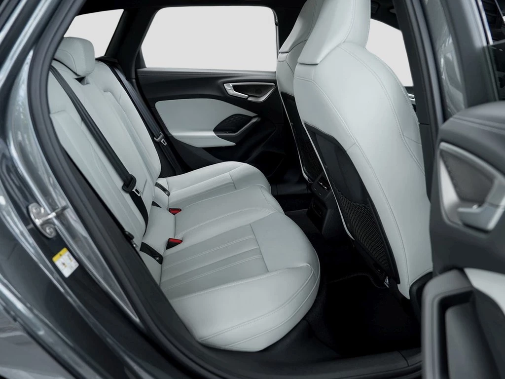 Audi A5 Avant 2.0 TFSI e-hybrid quattro