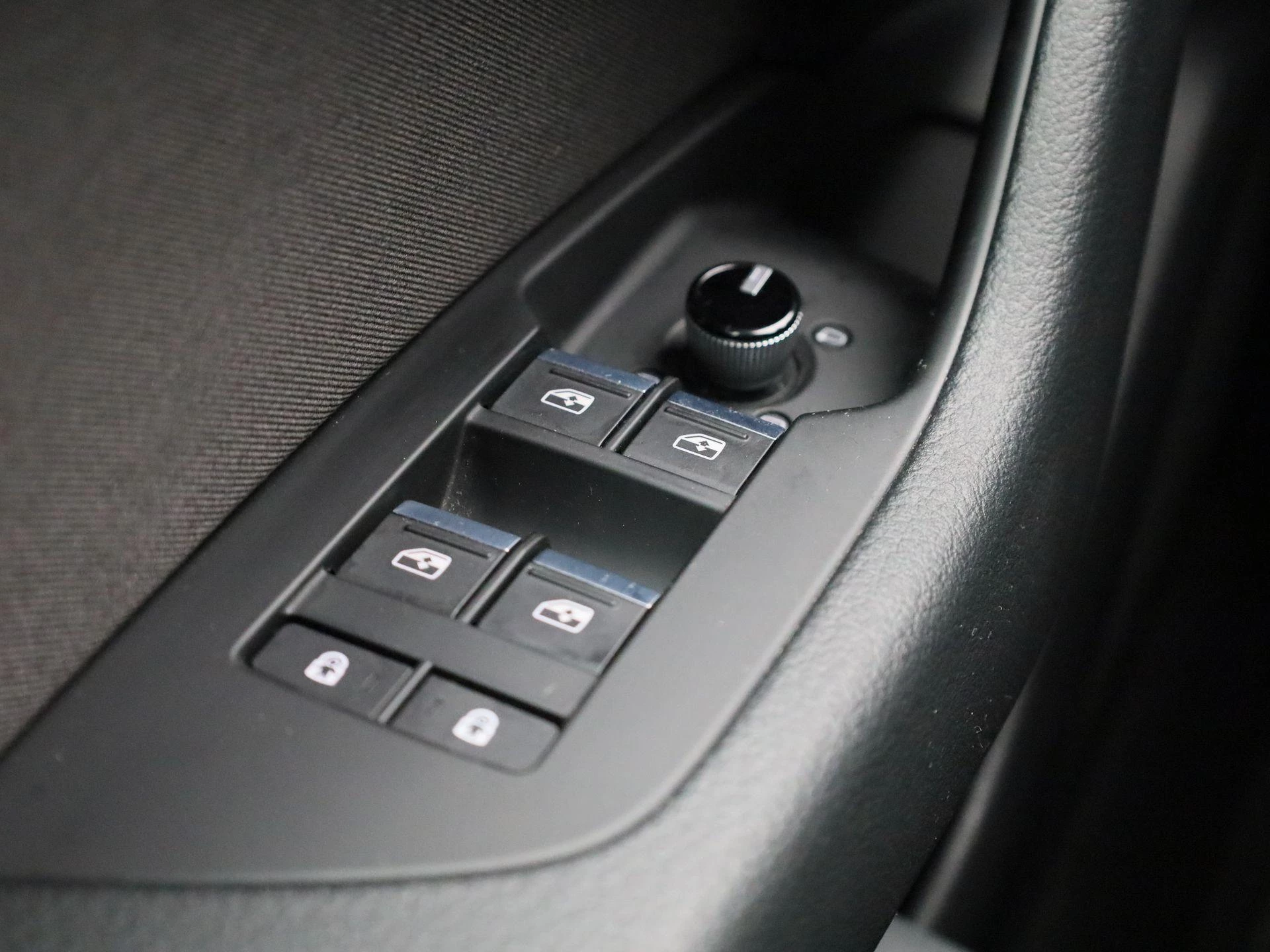 Audi-A6-image-33