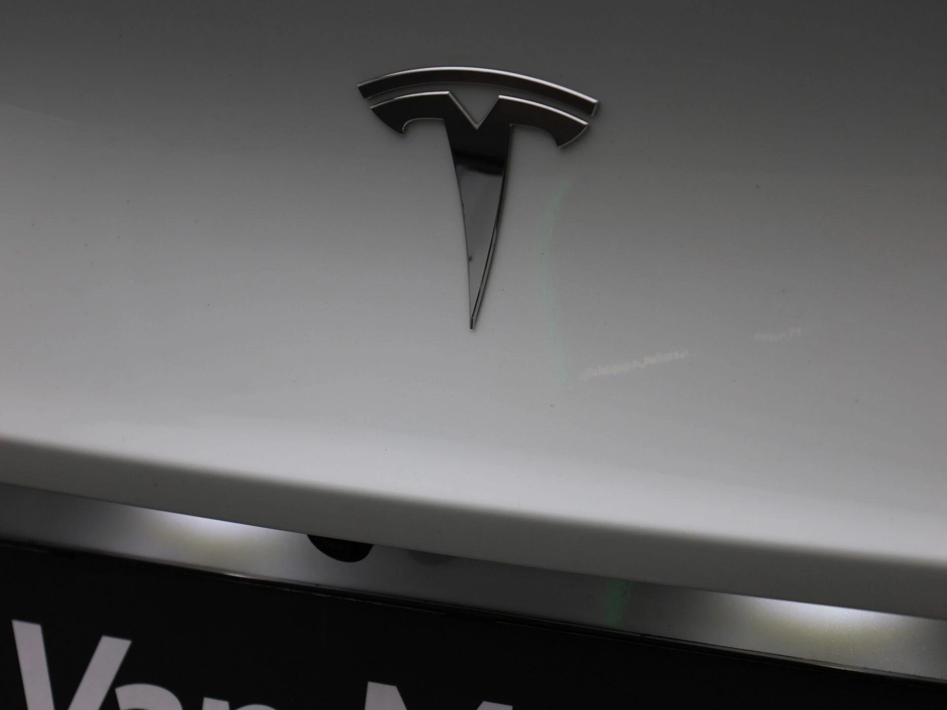 Tesla Model Y Long Range Dual Motor AWD