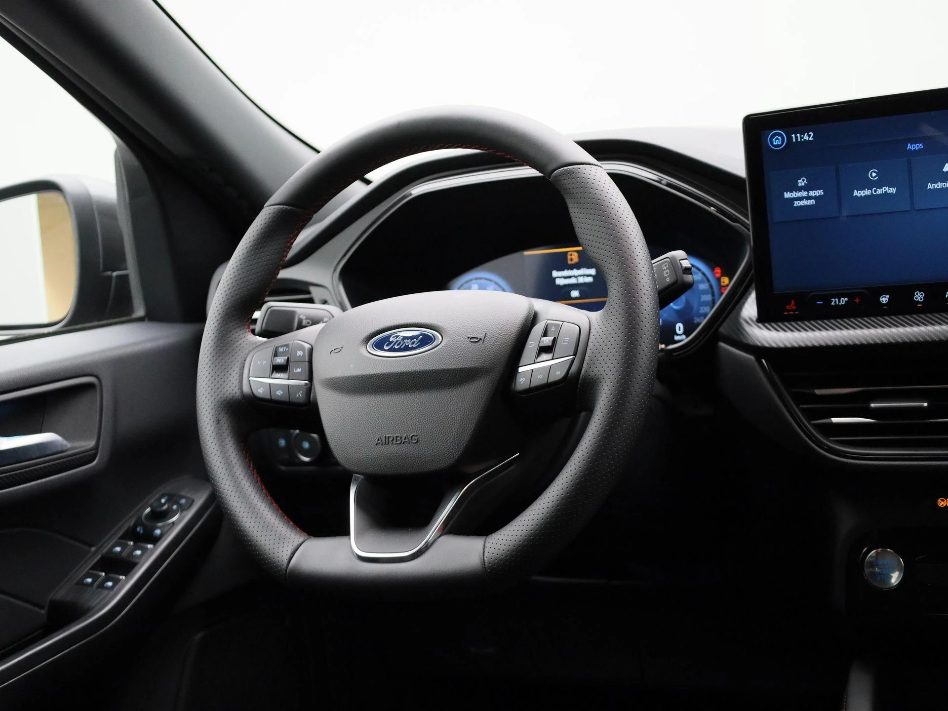 Ford-Kuga-image-32