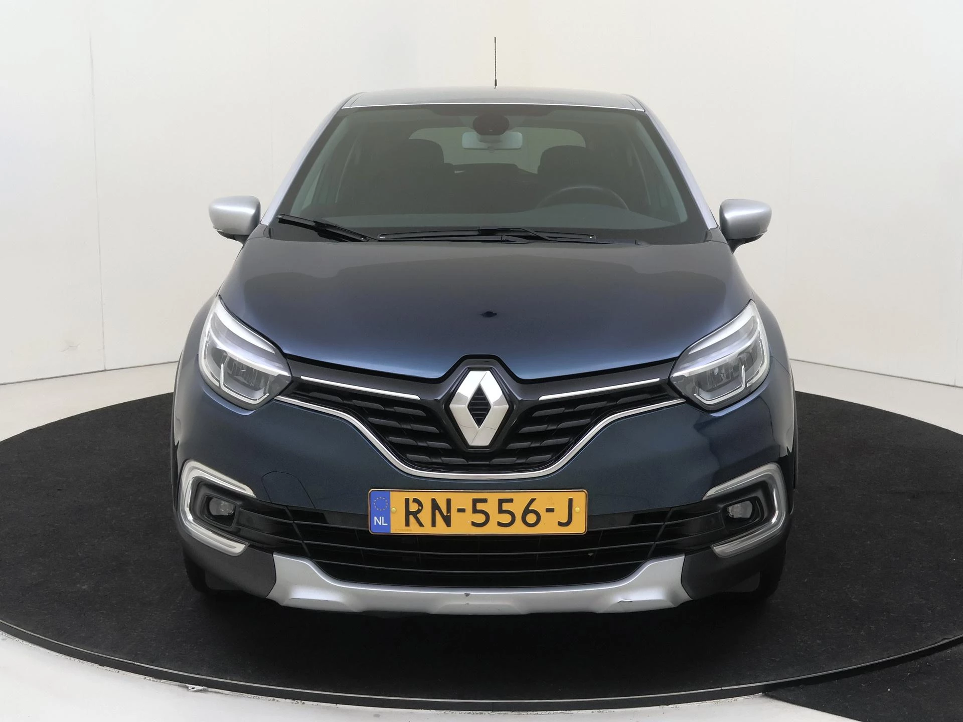 Renault-Captur-image-5