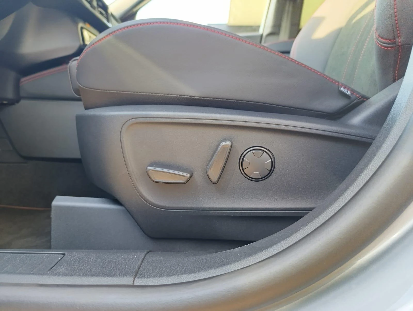 Ford-Kuga-image-21