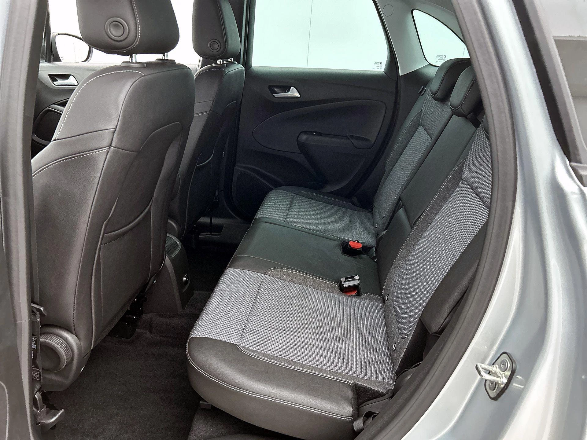 Opel-Crossland-image-25