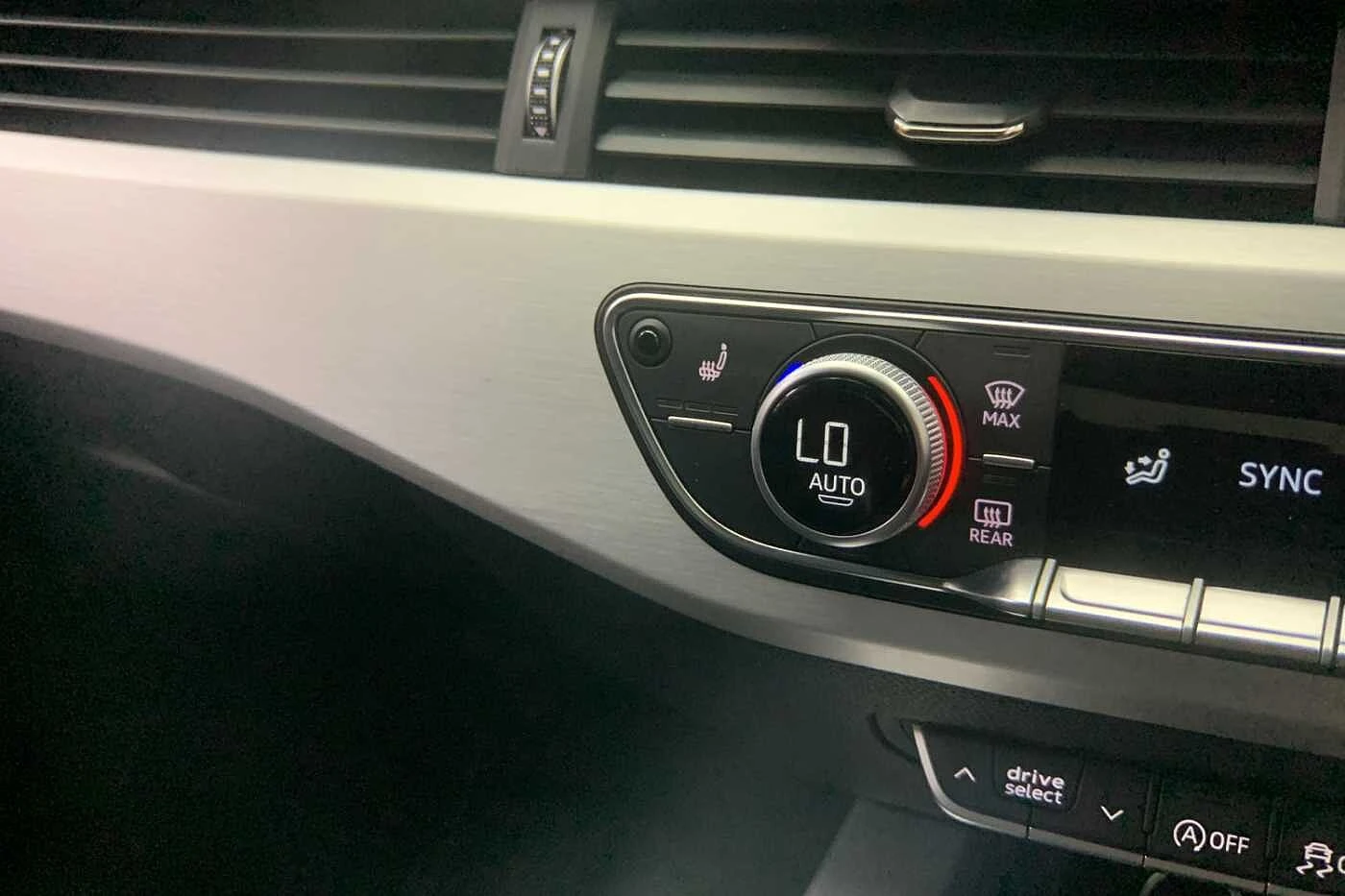 Audi-A4-image-18