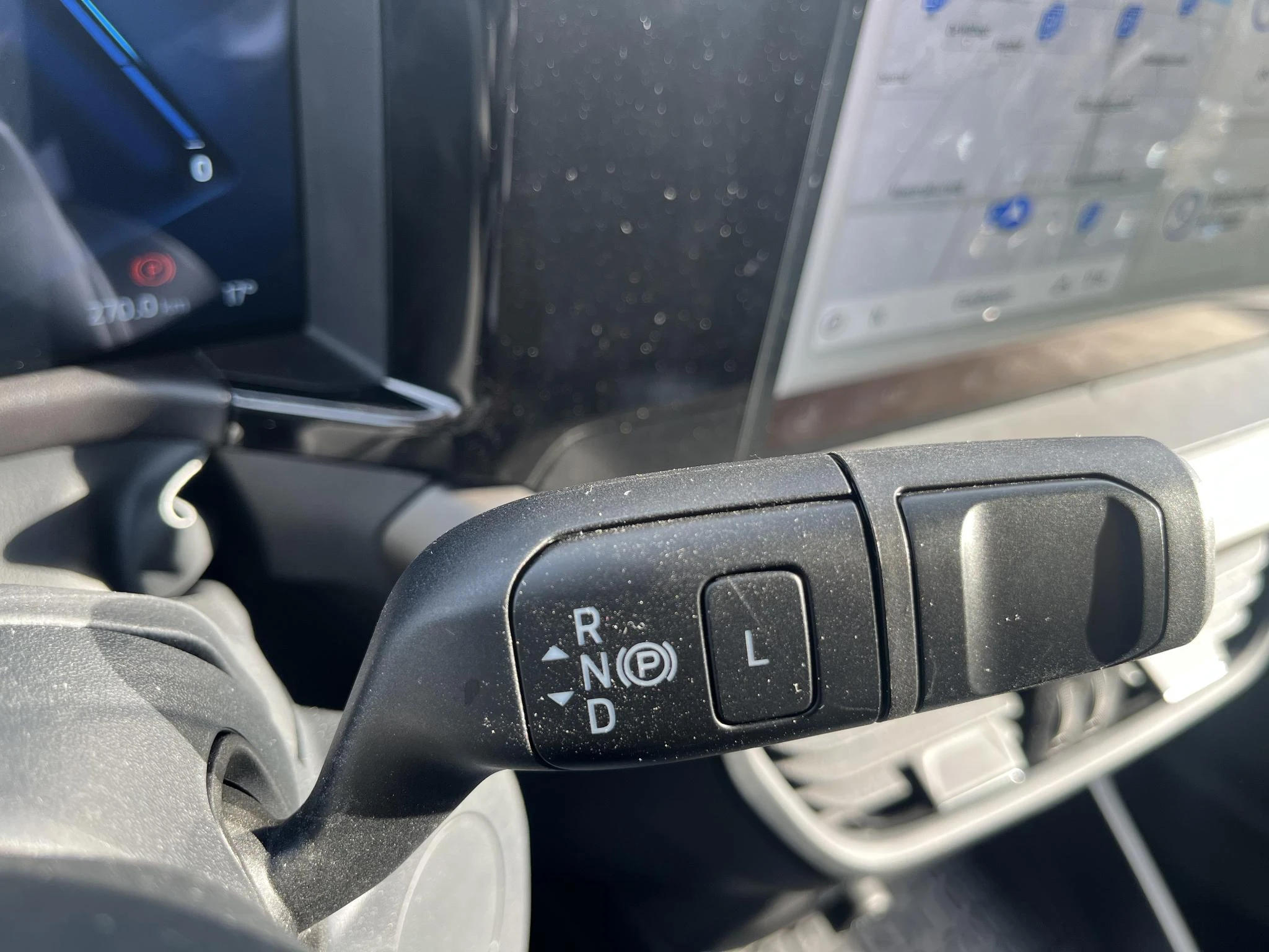 Ford-E-Transit-image-21