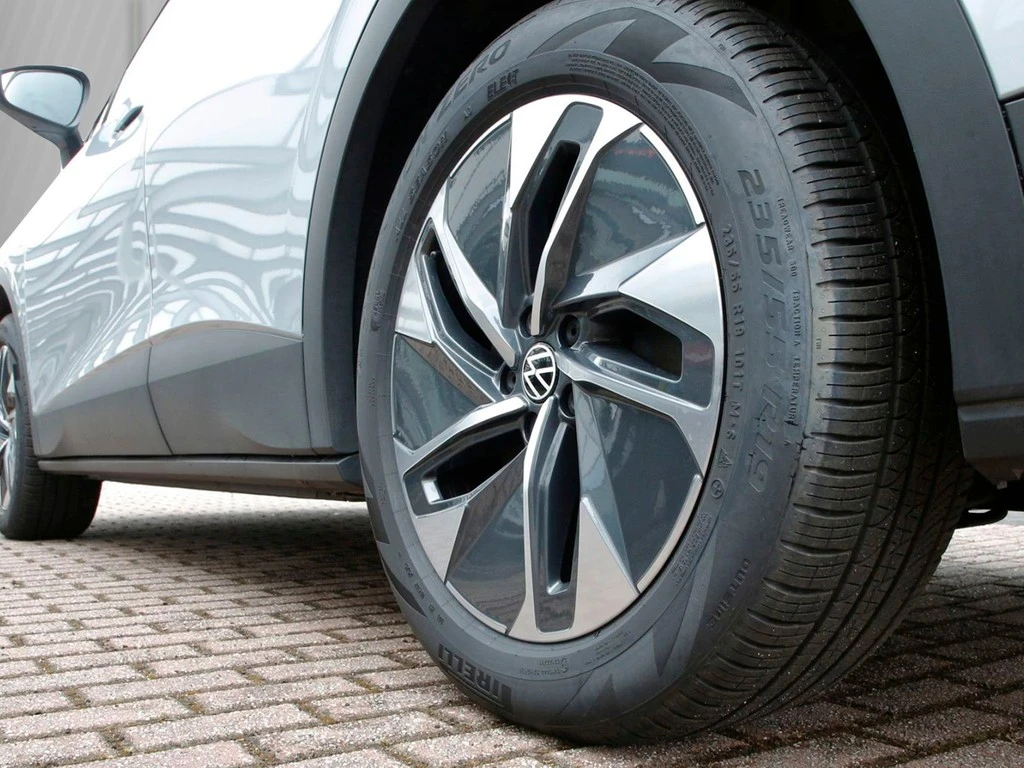 Volkswagen-ID.4-image-4