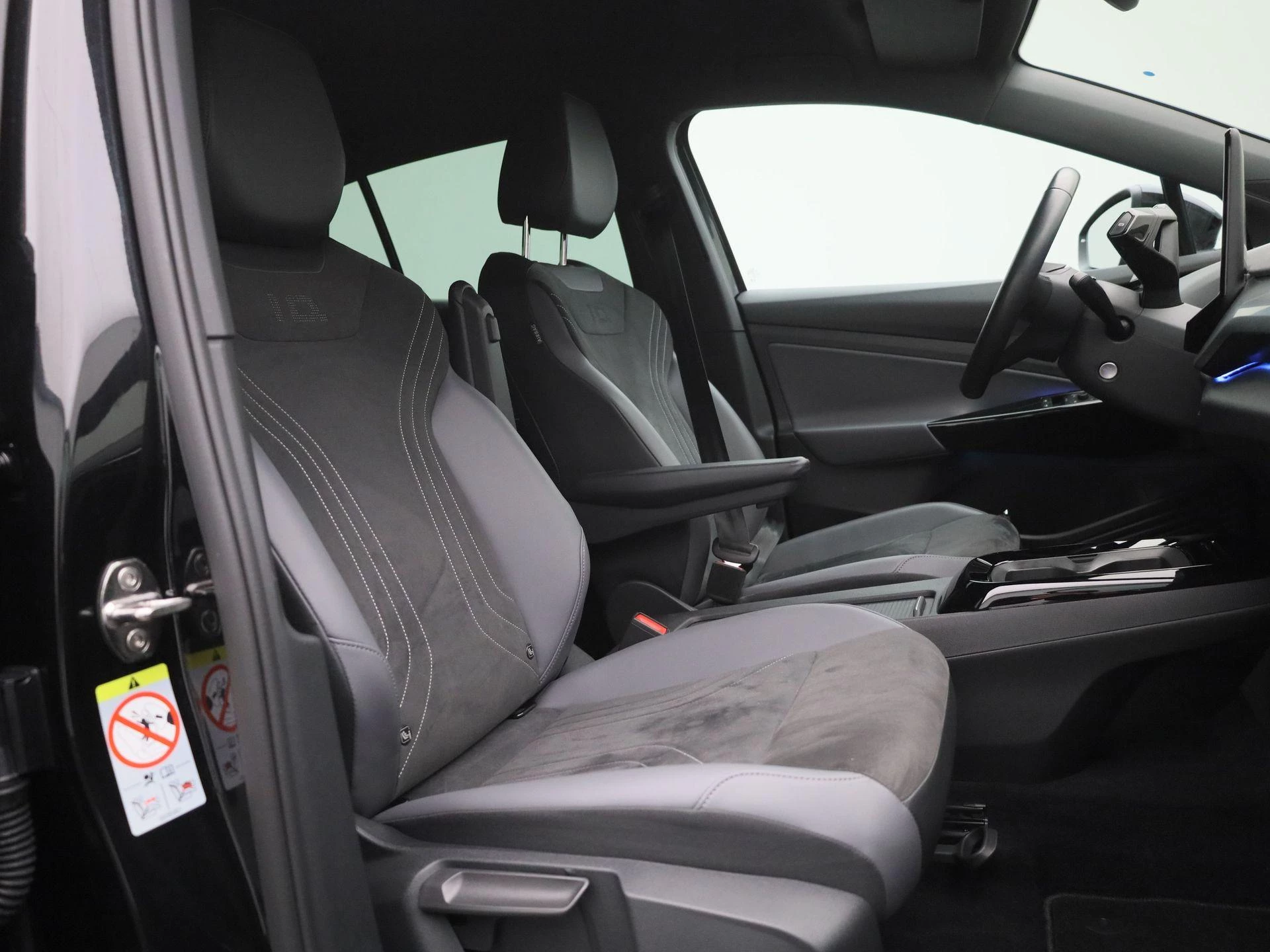Volkswagen-ID.5-image-33