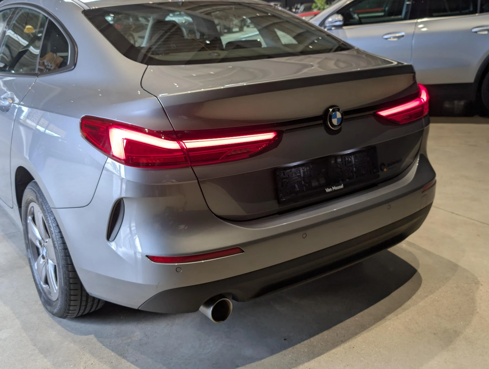 BMW-Série 2-image-5