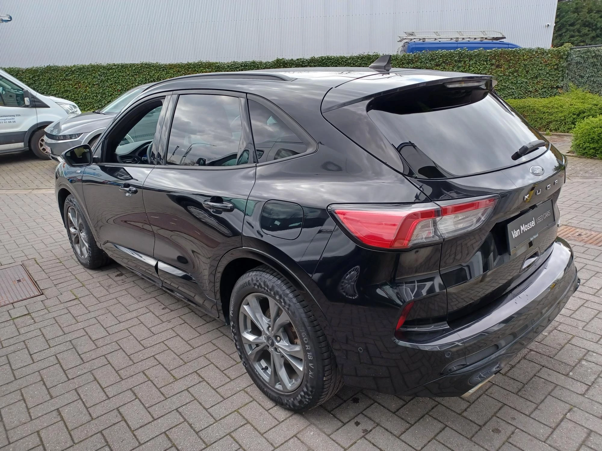 Ford Kuga 2.5i FHEV Aut. 140kW ST-Line