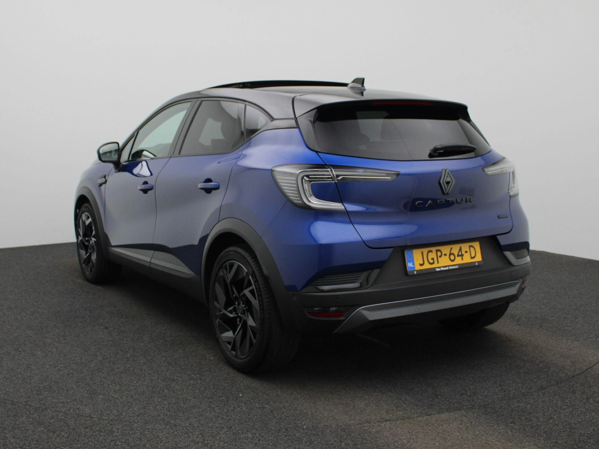 Renault-Captur-image-1
