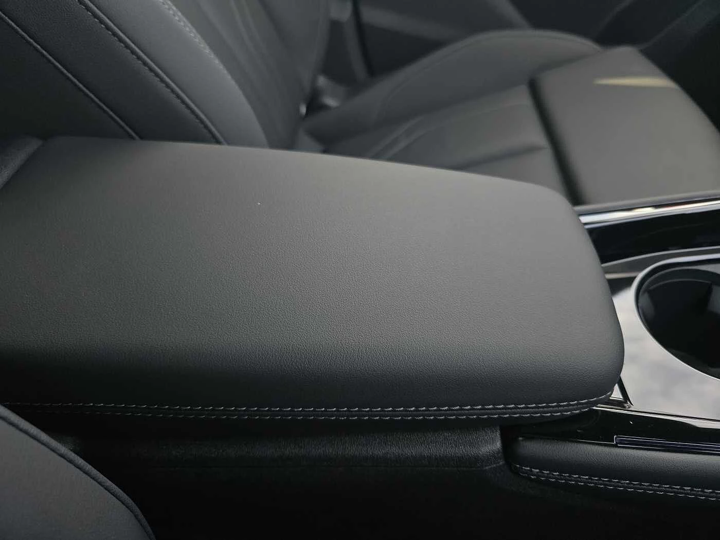 Audi-Q3-image-26
