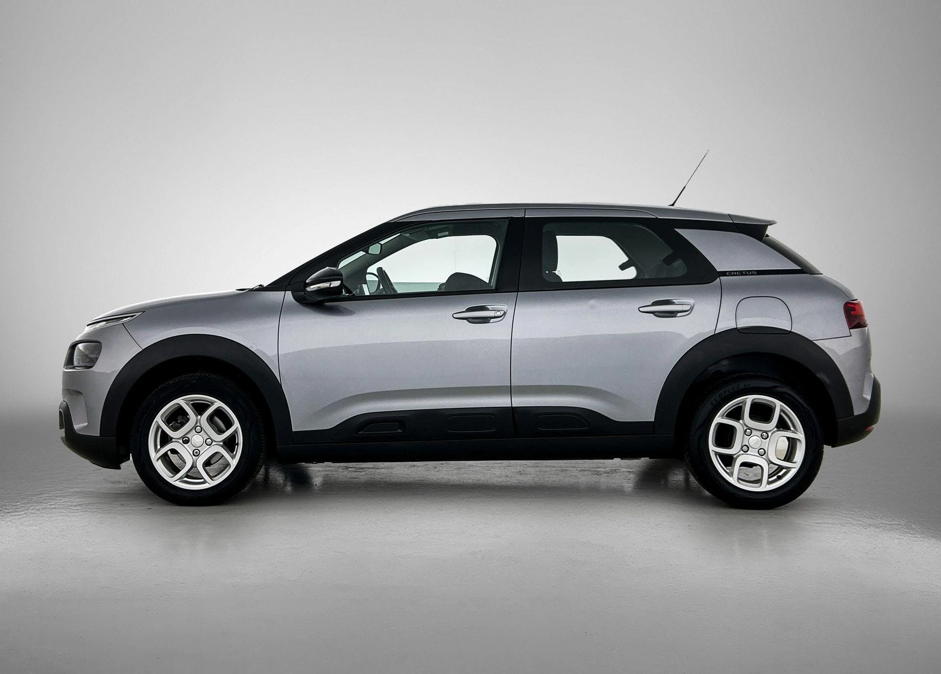 Citroën-C4 Cactus-image-1