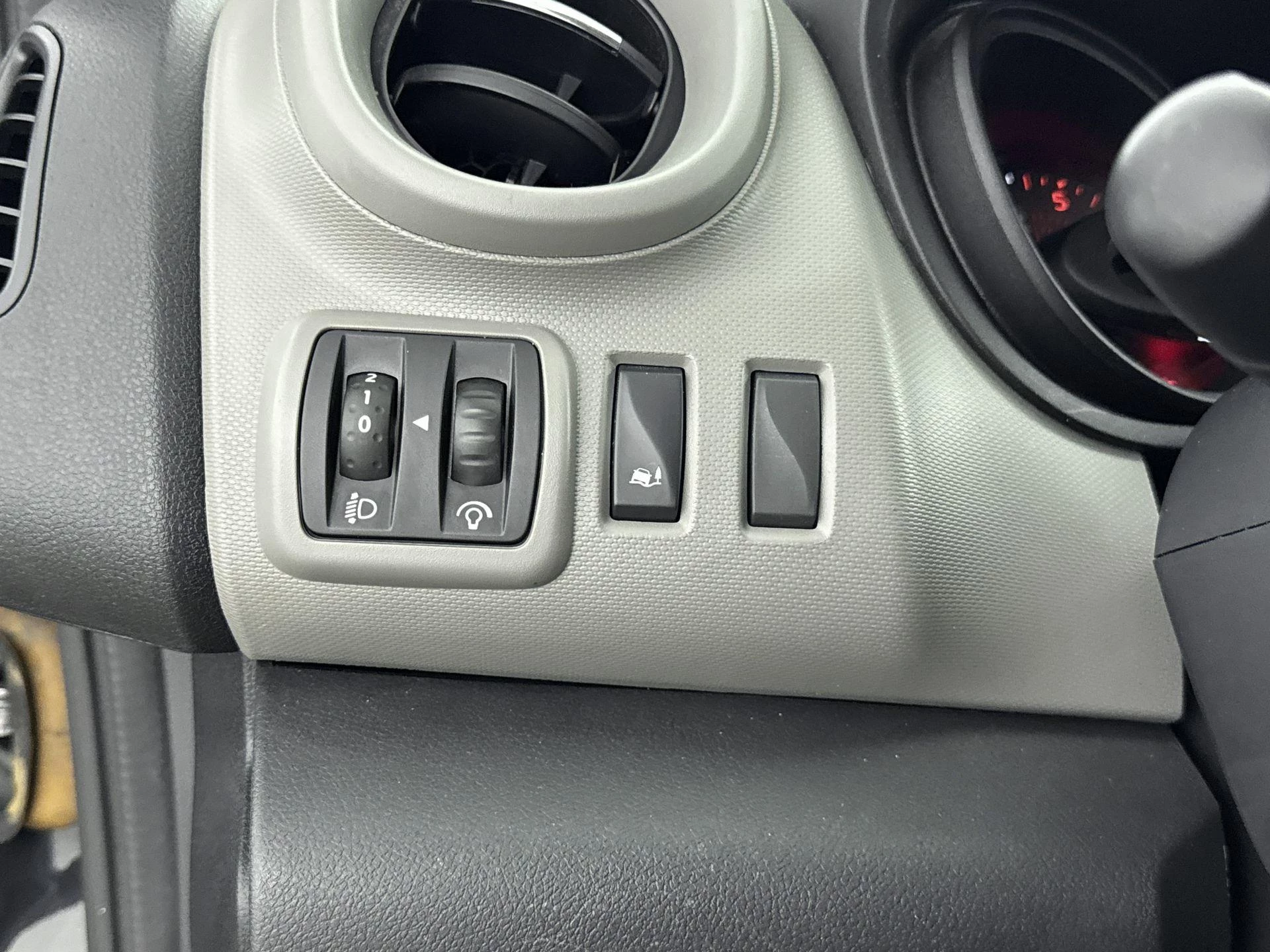 Renault-Trafic-image-17
