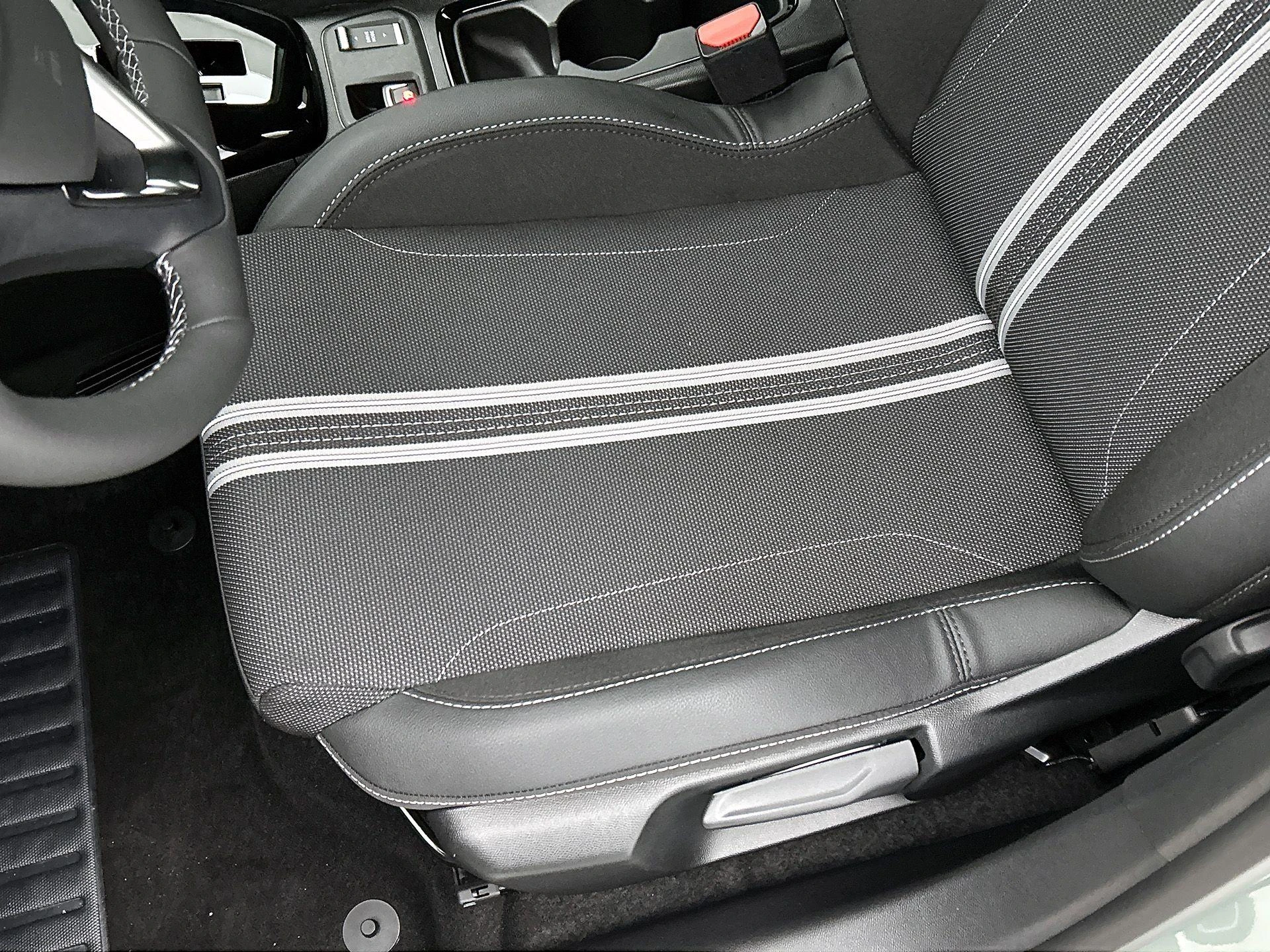 Opel-Corsa-image-19