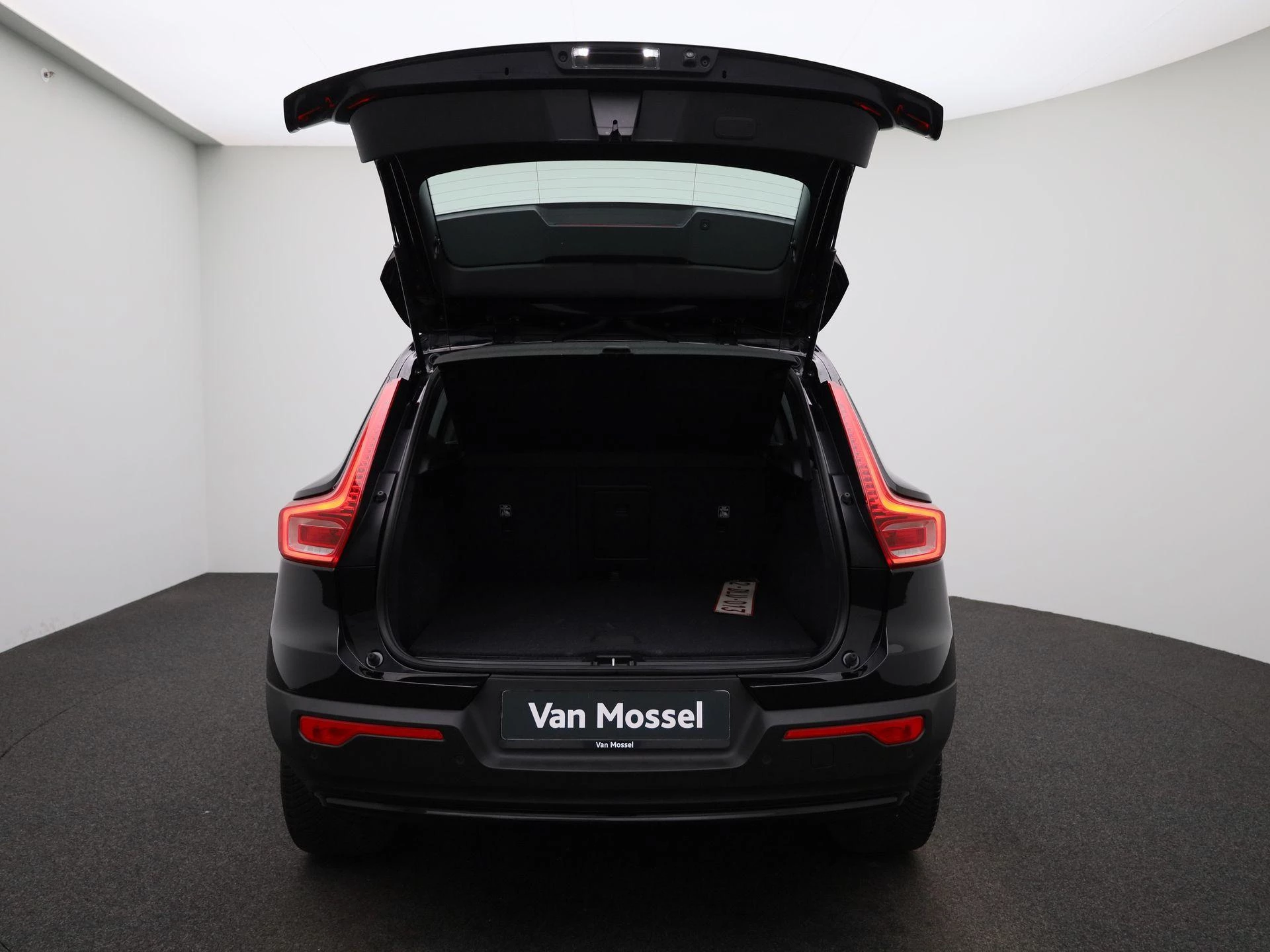 Volvo-XC40-image-10