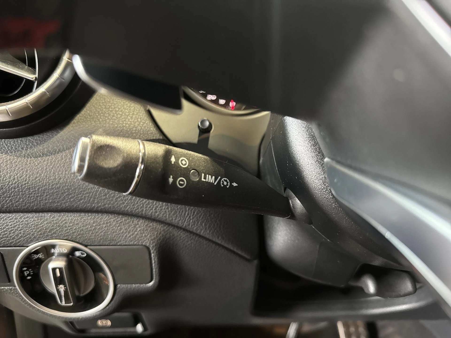 Mercedes-Benz CLA CLA 180 AMG Line
