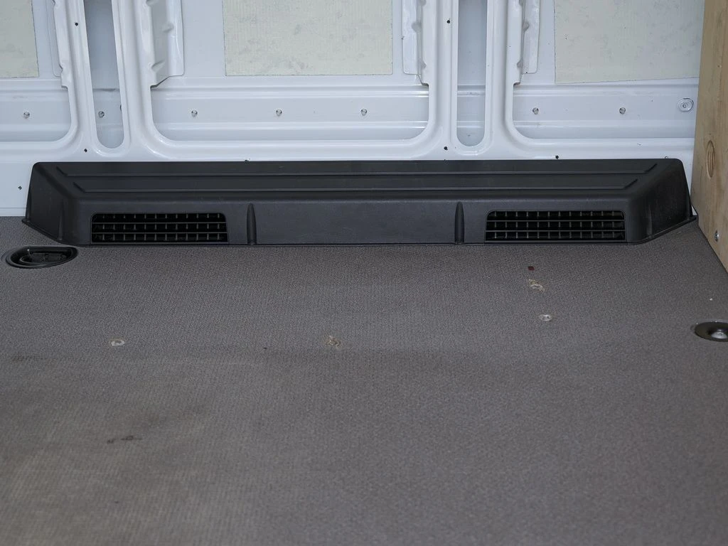 Mercedes-Benz-Sprinter 317-image-11
